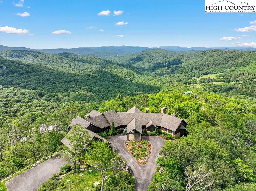 1705 Forest Ridge Drive