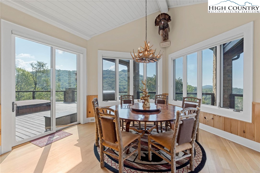 1705 Forest Ridge Drive