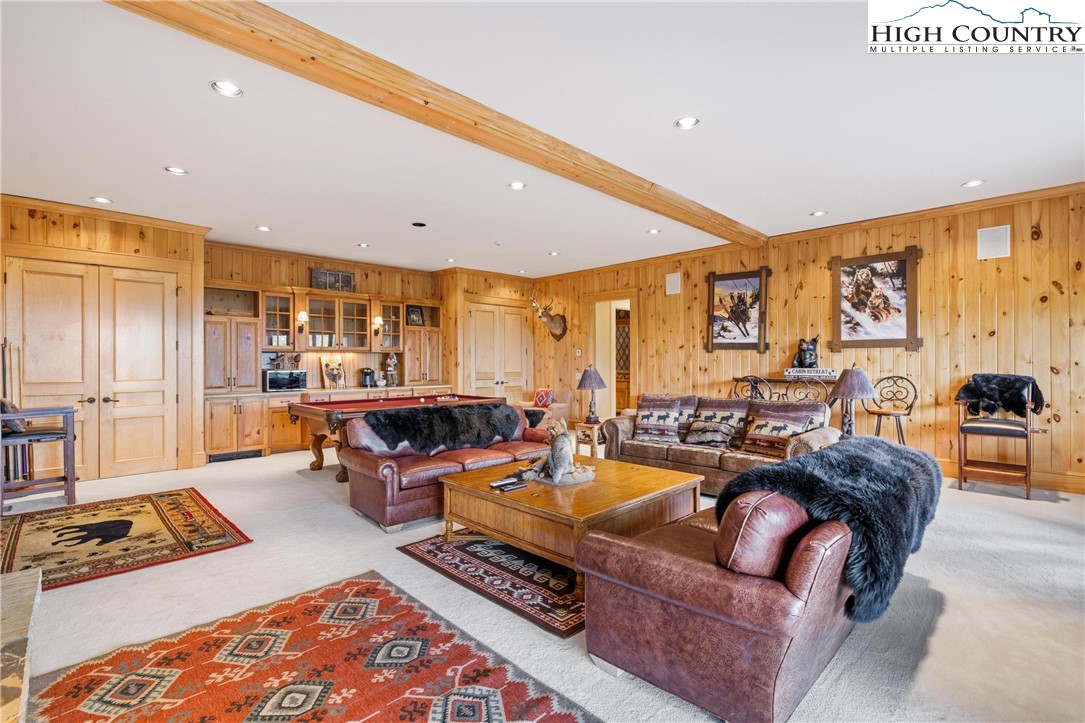 1705 Forest Ridge Drive