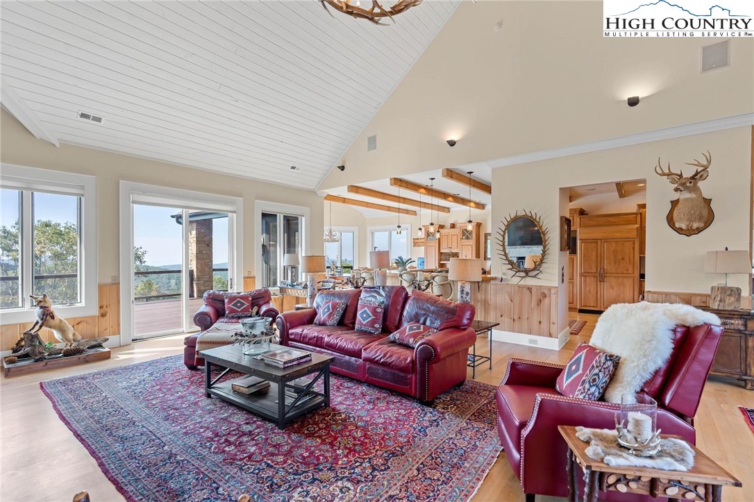 1705 Forest Ridge Drive
