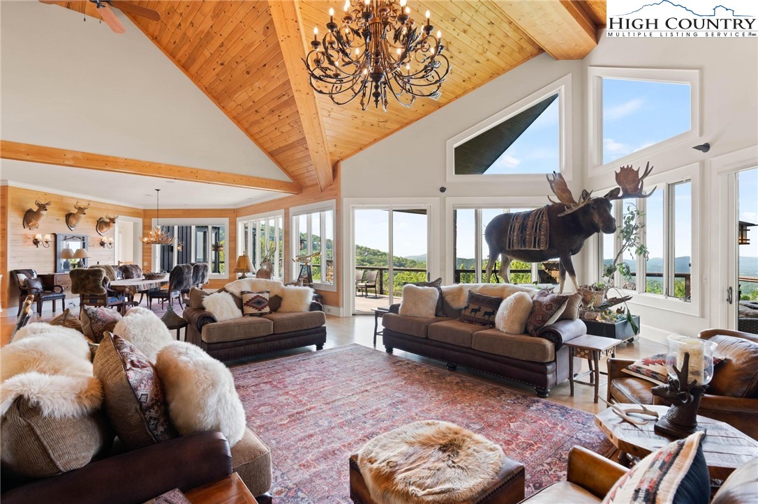 1705 Forest Ridge Drive