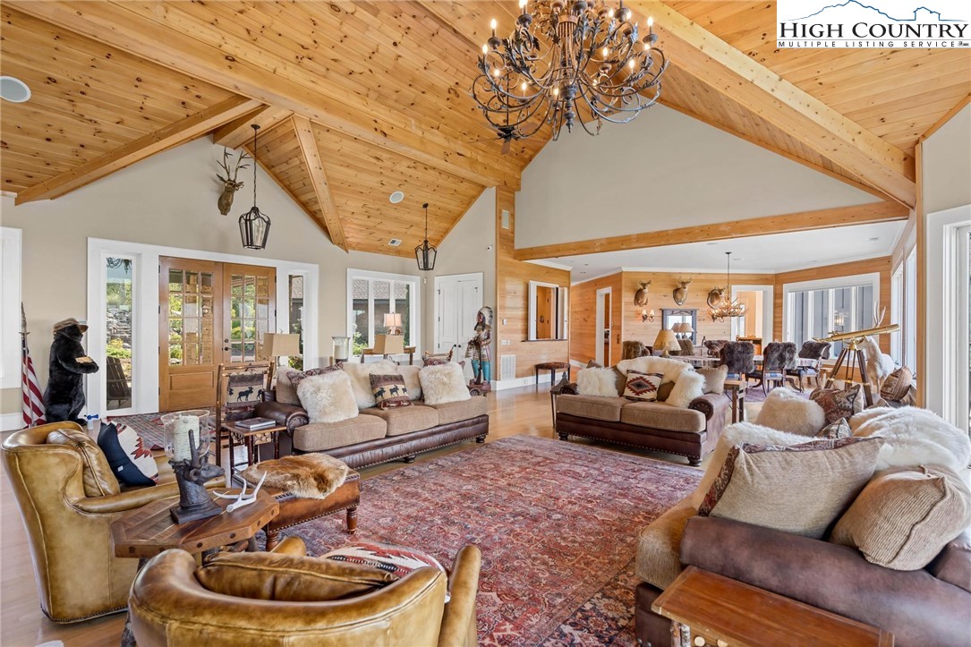 1705 Forest Ridge Drive