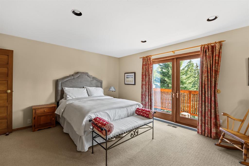 1021 Rundleview Drive
