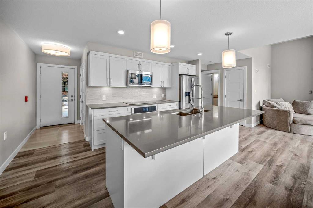 810 7th Street Unit: 110