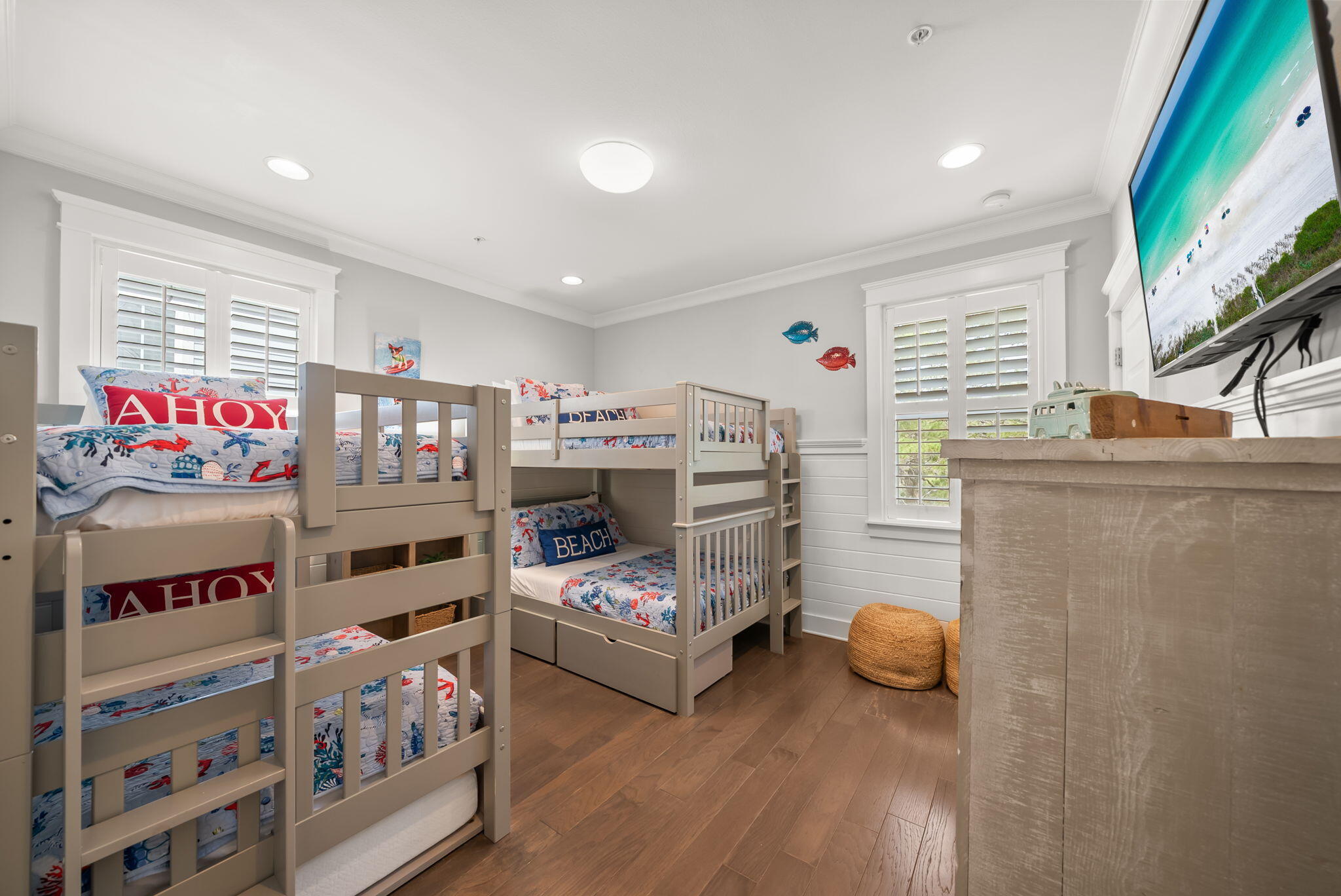 33 Emerald Beach Way