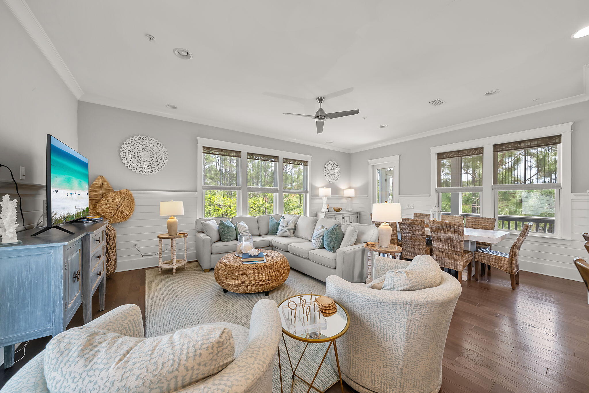 33 Emerald Beach Way