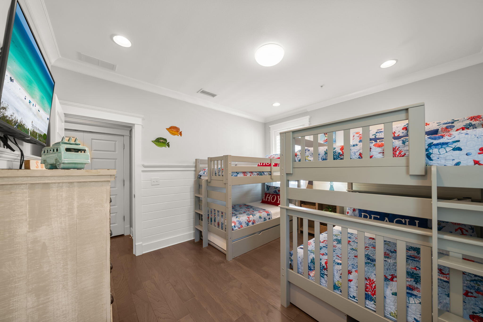 33 Emerald Beach Way
