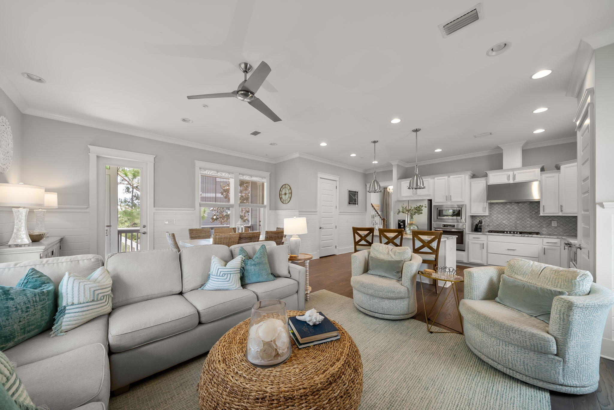 33 Emerald Beach Way