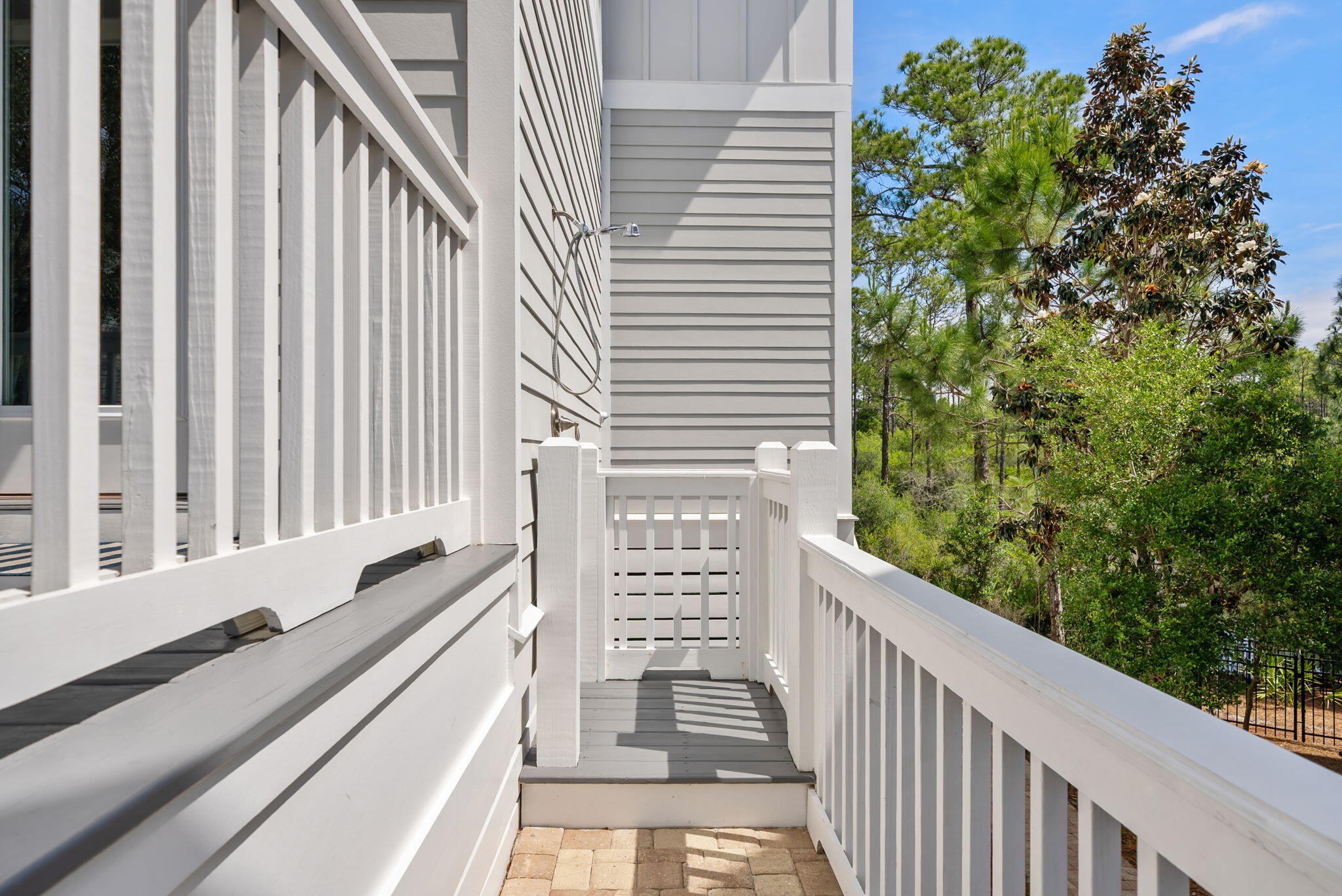 33 Emerald Beach Way