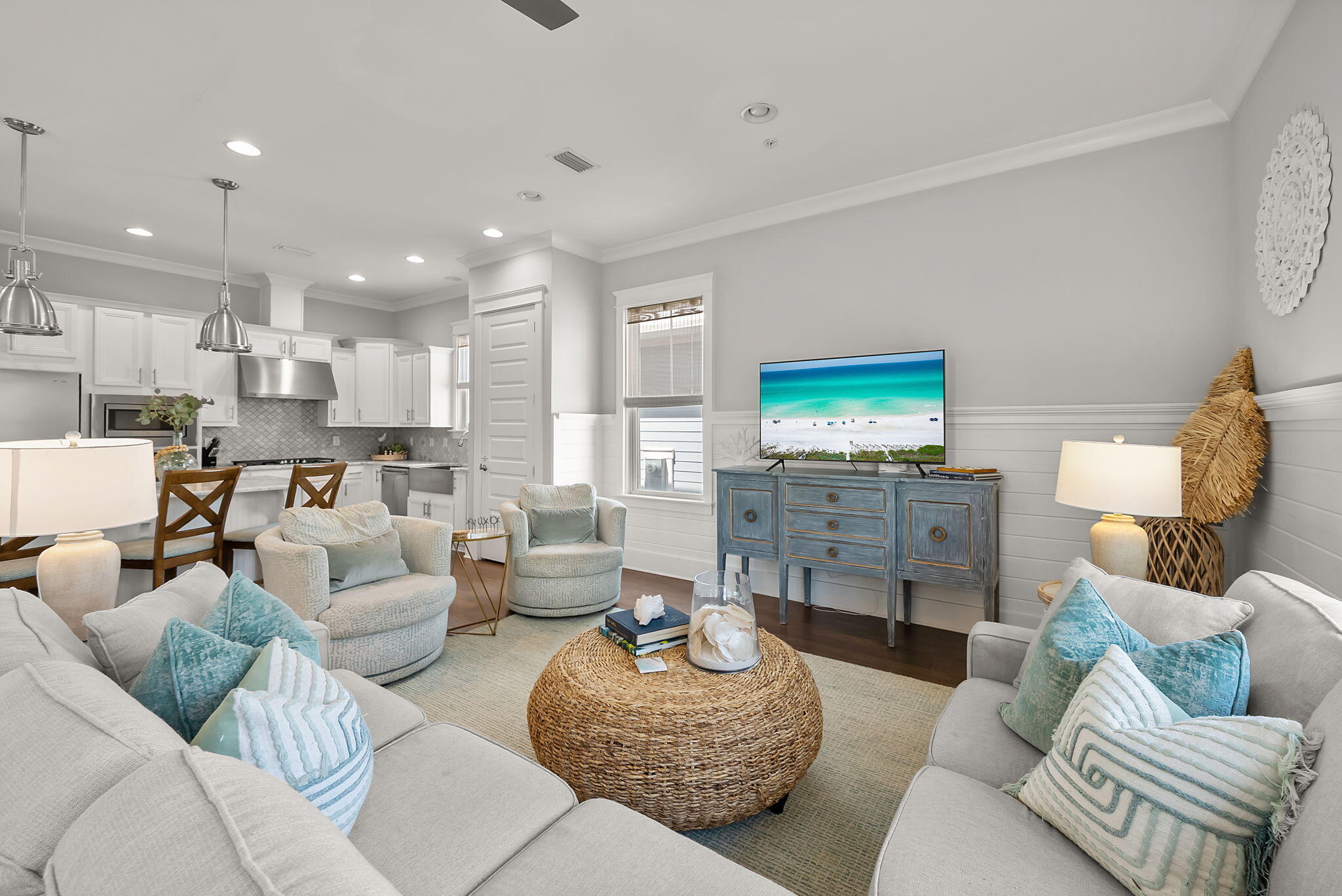 33 Emerald Beach Way
