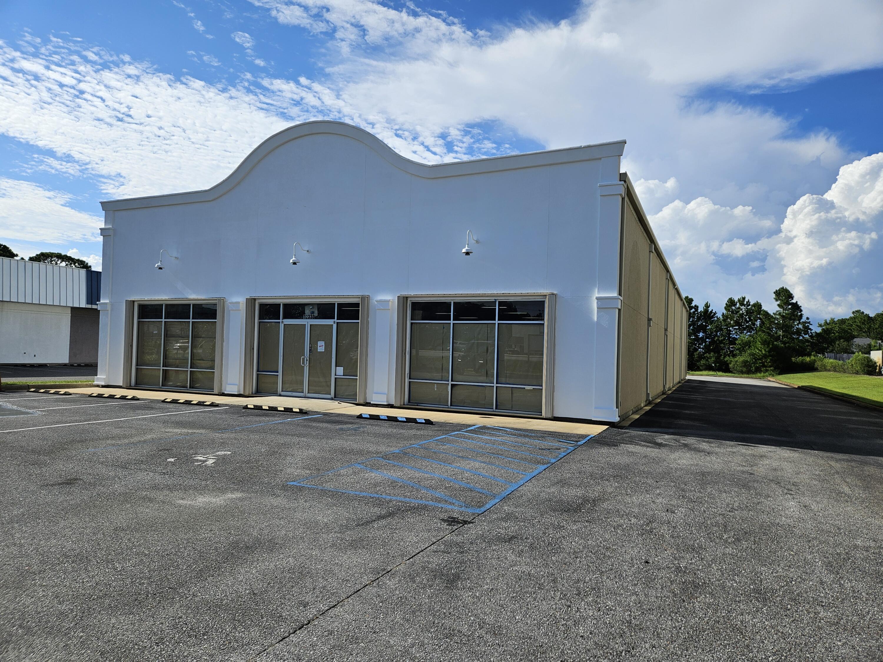 12330 Us Highway 98