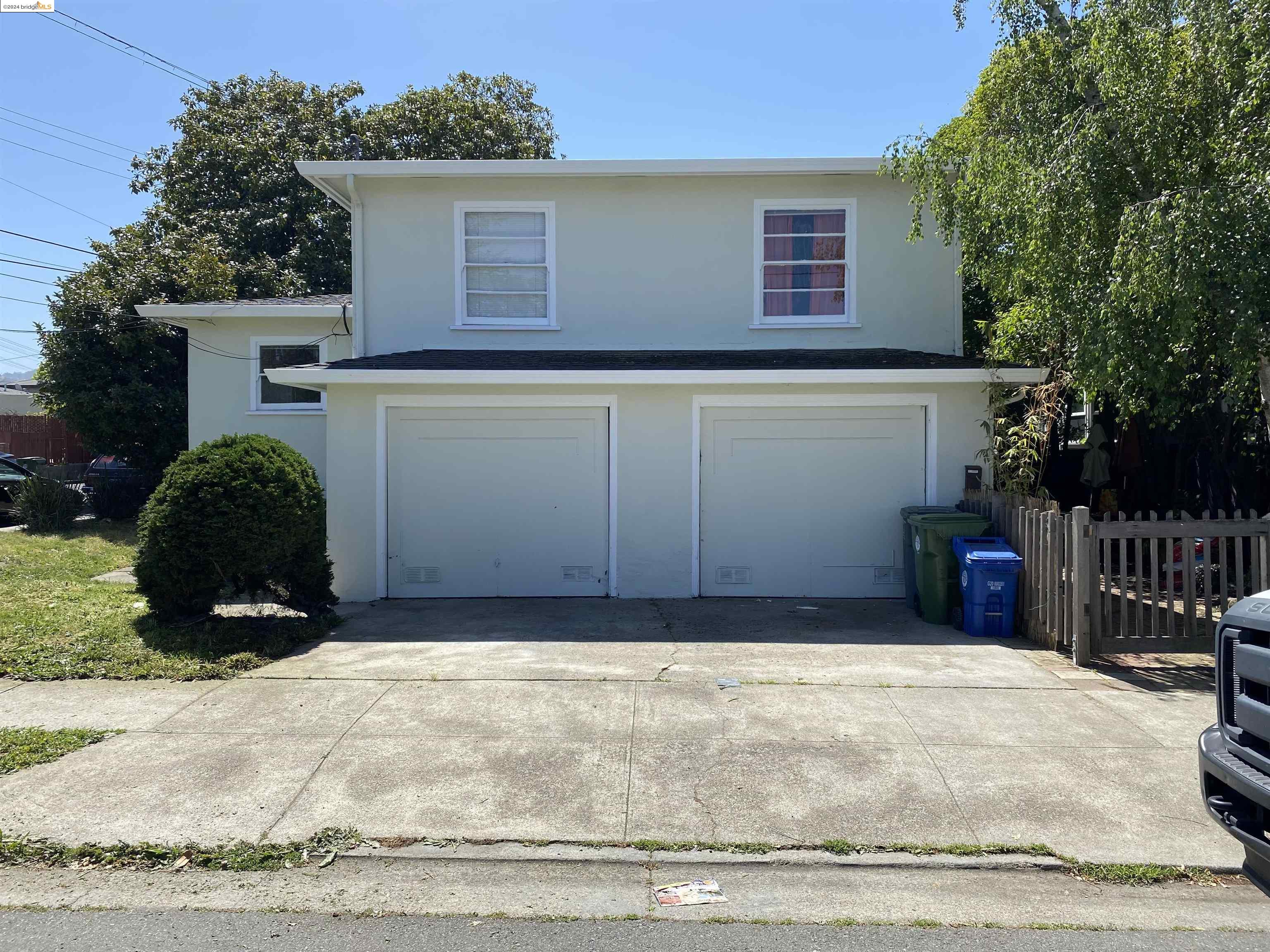 1041 Ranchito Ct