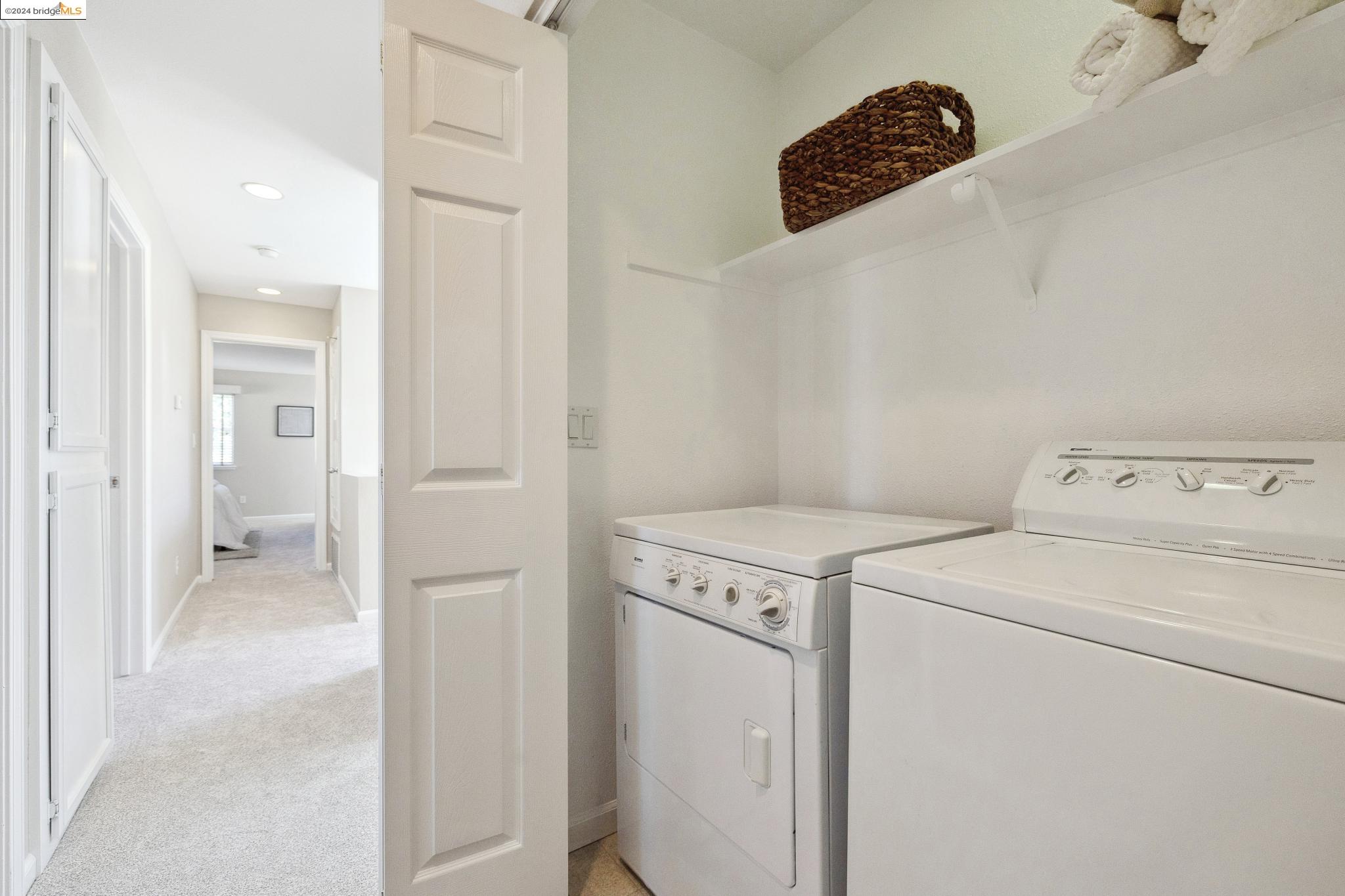 3126 Manzanita Ct