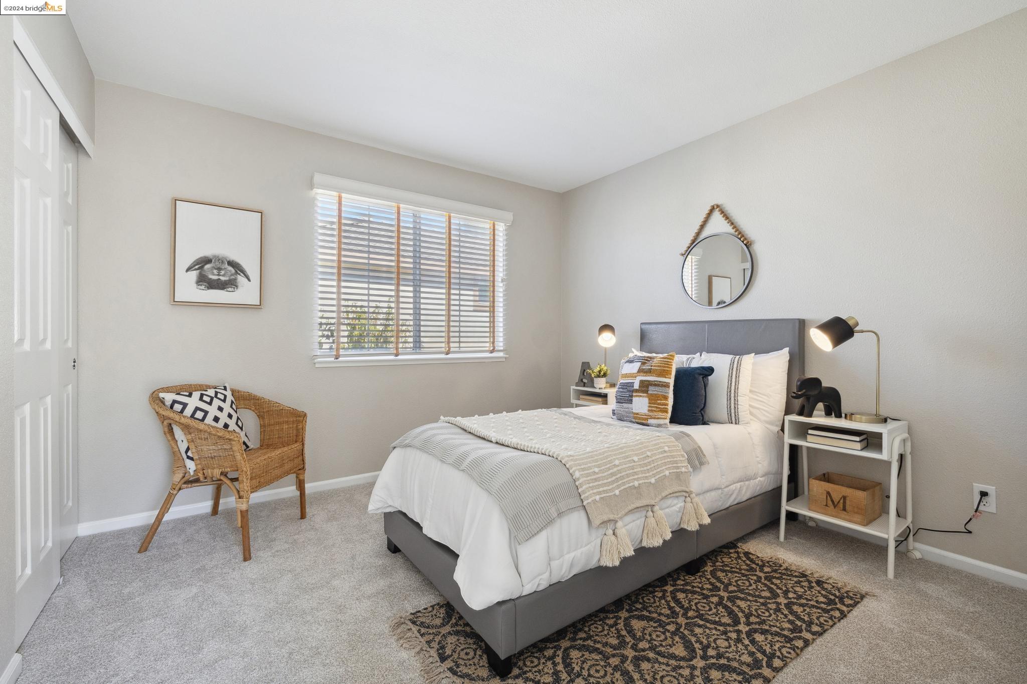 3126 Manzanita Ct