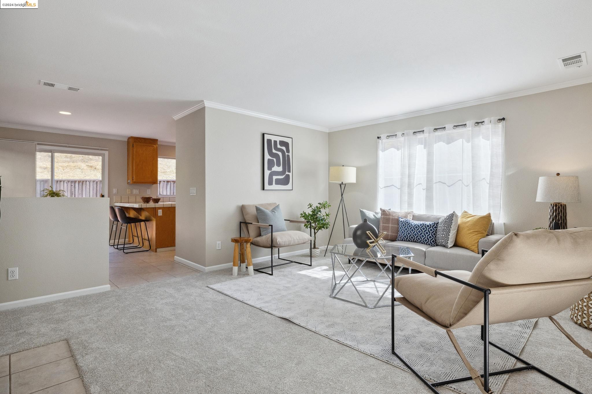 3126 Manzanita Ct