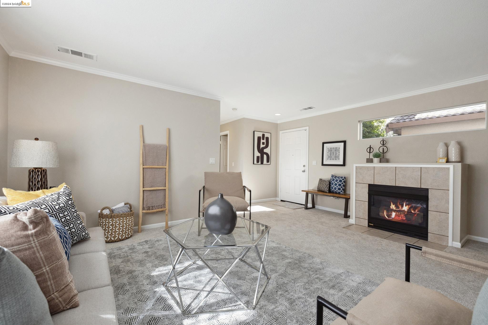 3126 Manzanita Ct