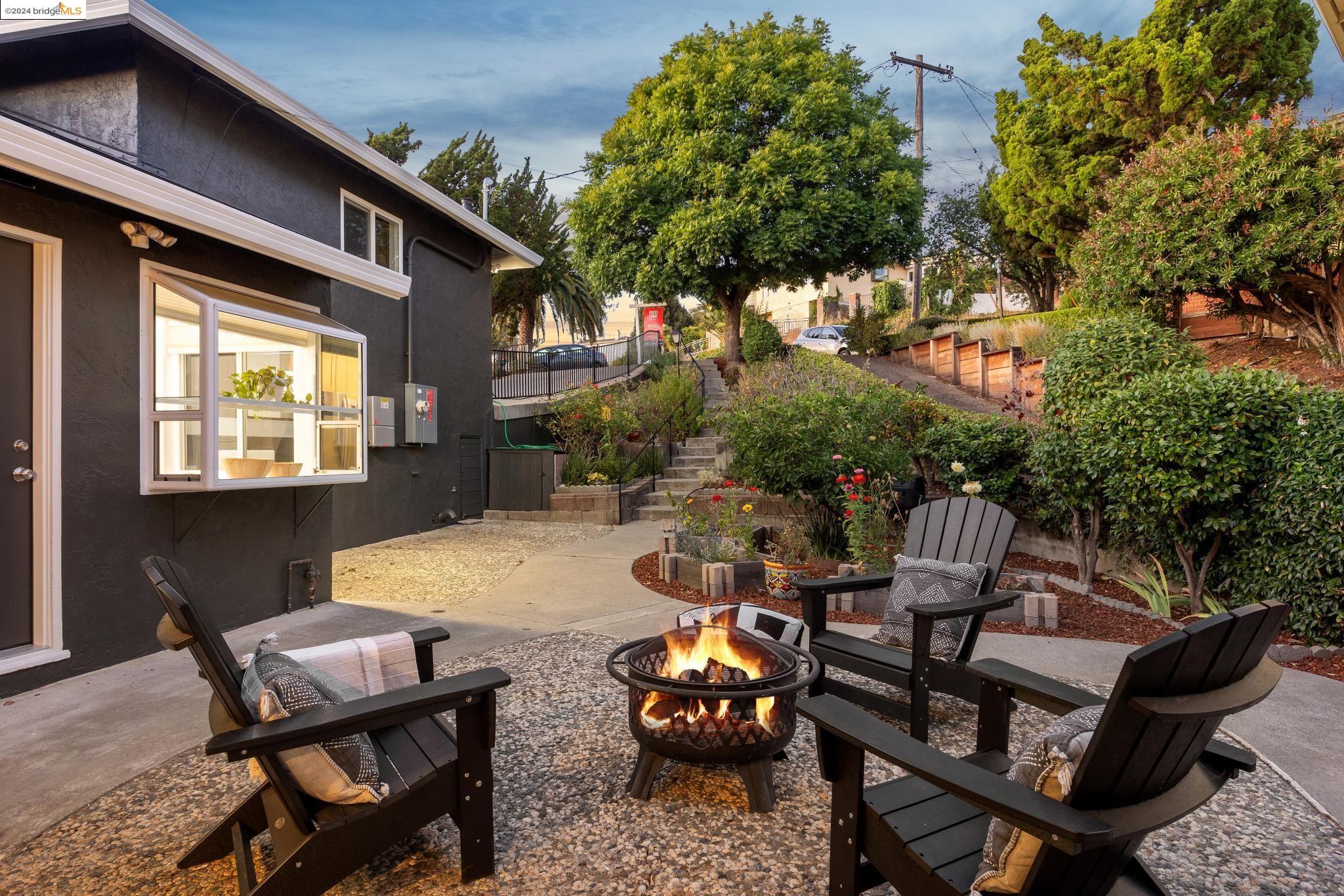4101 Eastlake Ave
