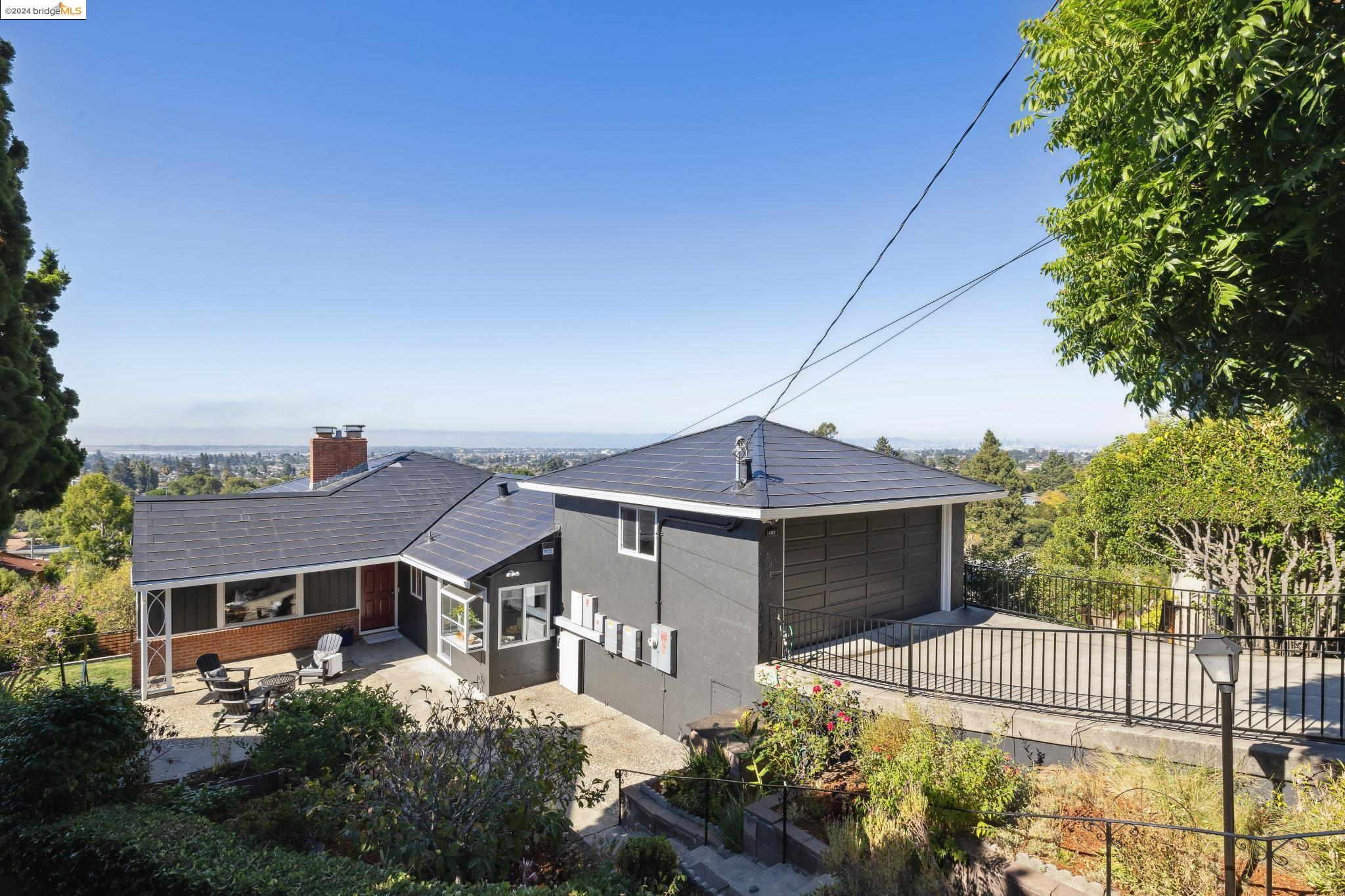 4101 Eastlake Ave