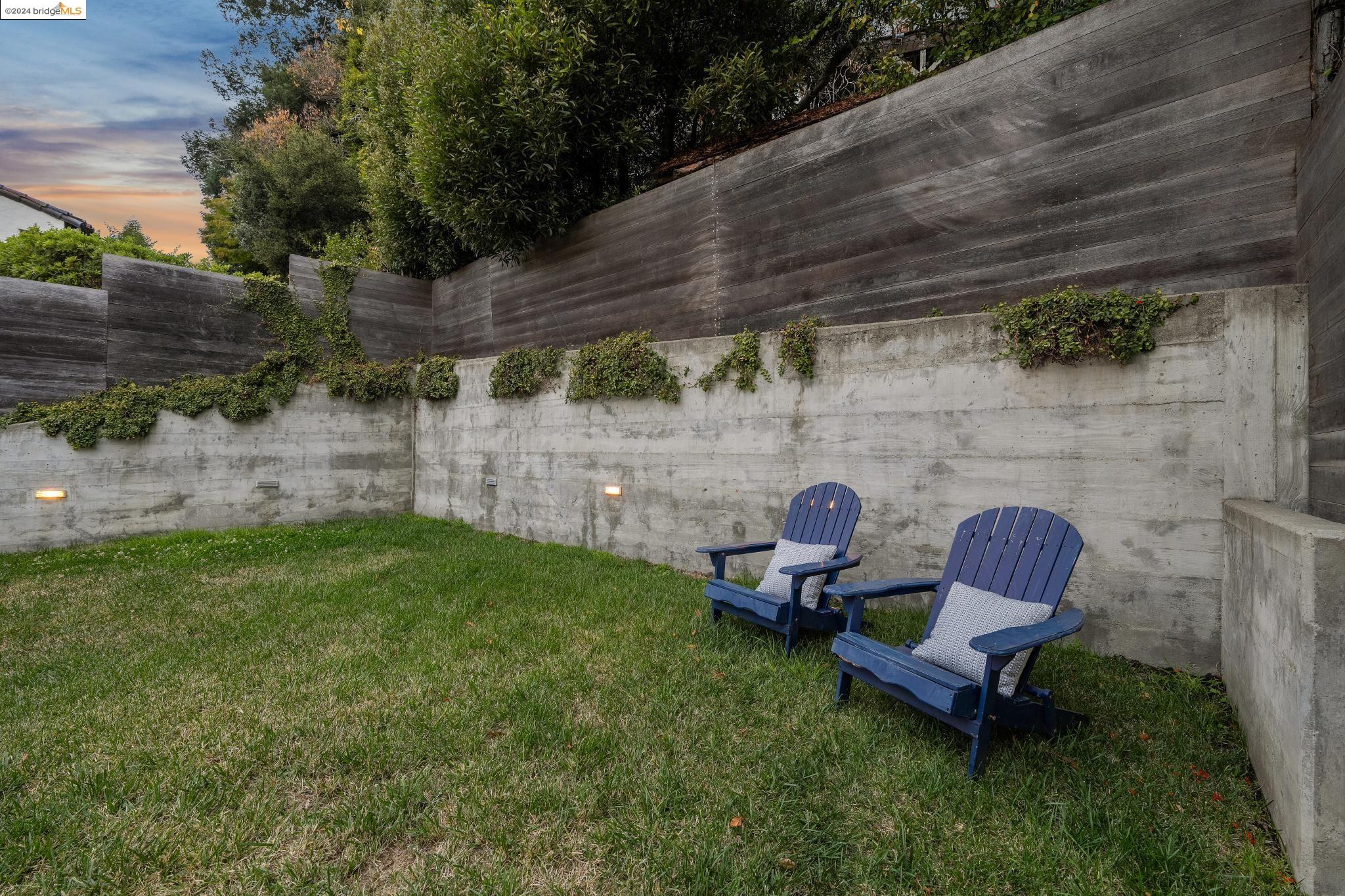 99 Oakmont Ave