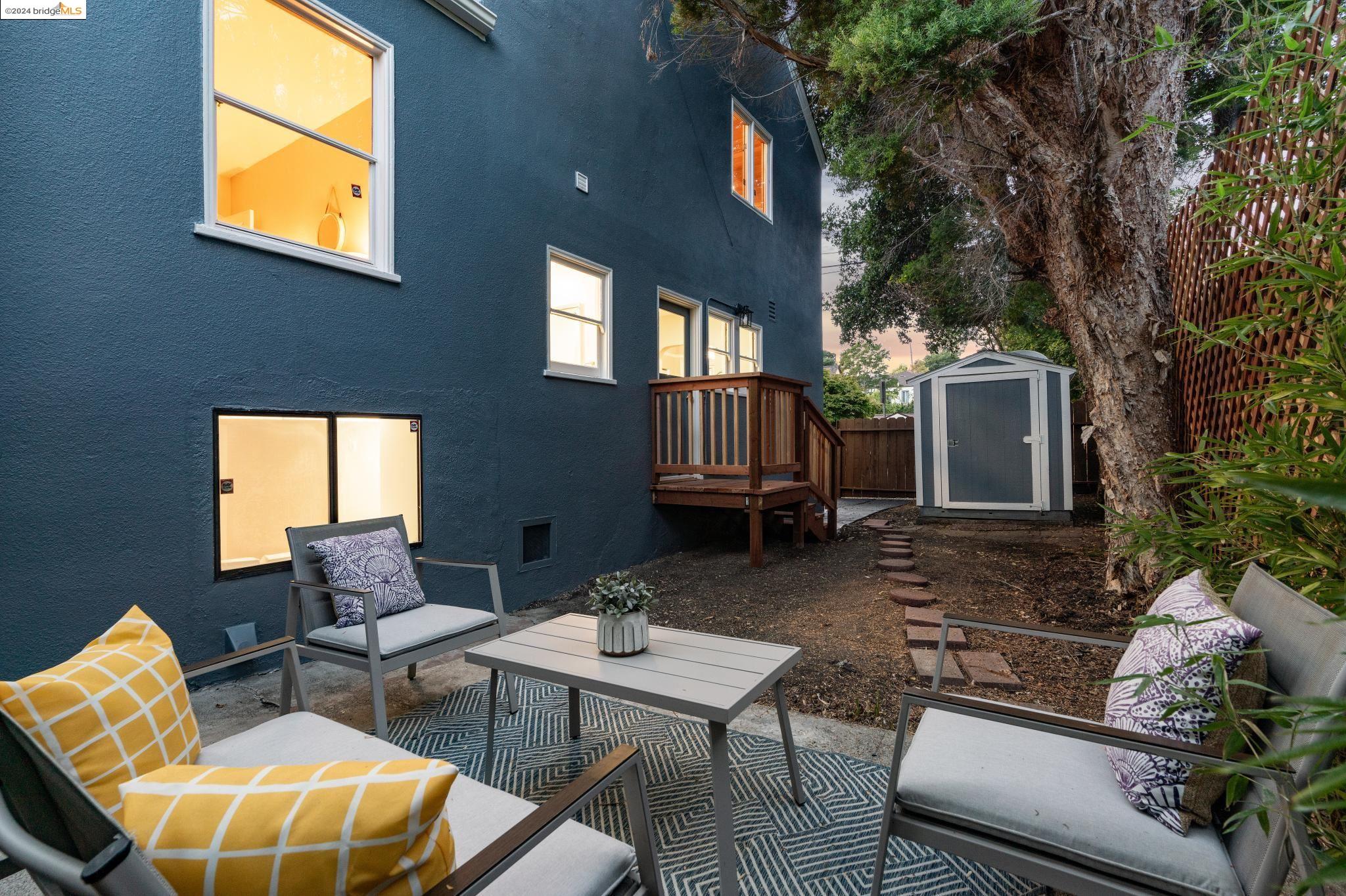 831 Ensenada Ave