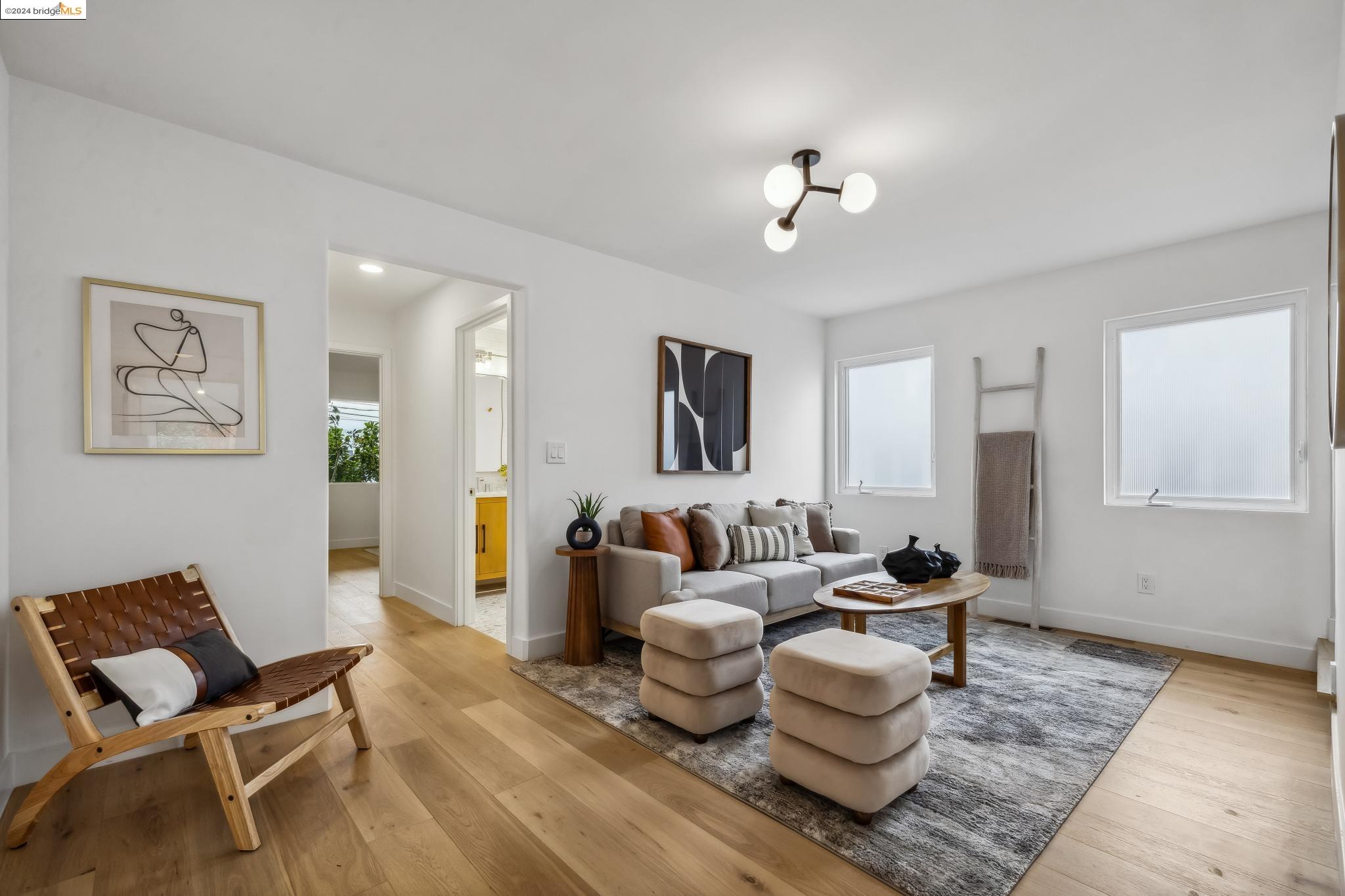 21 Highland Blvd