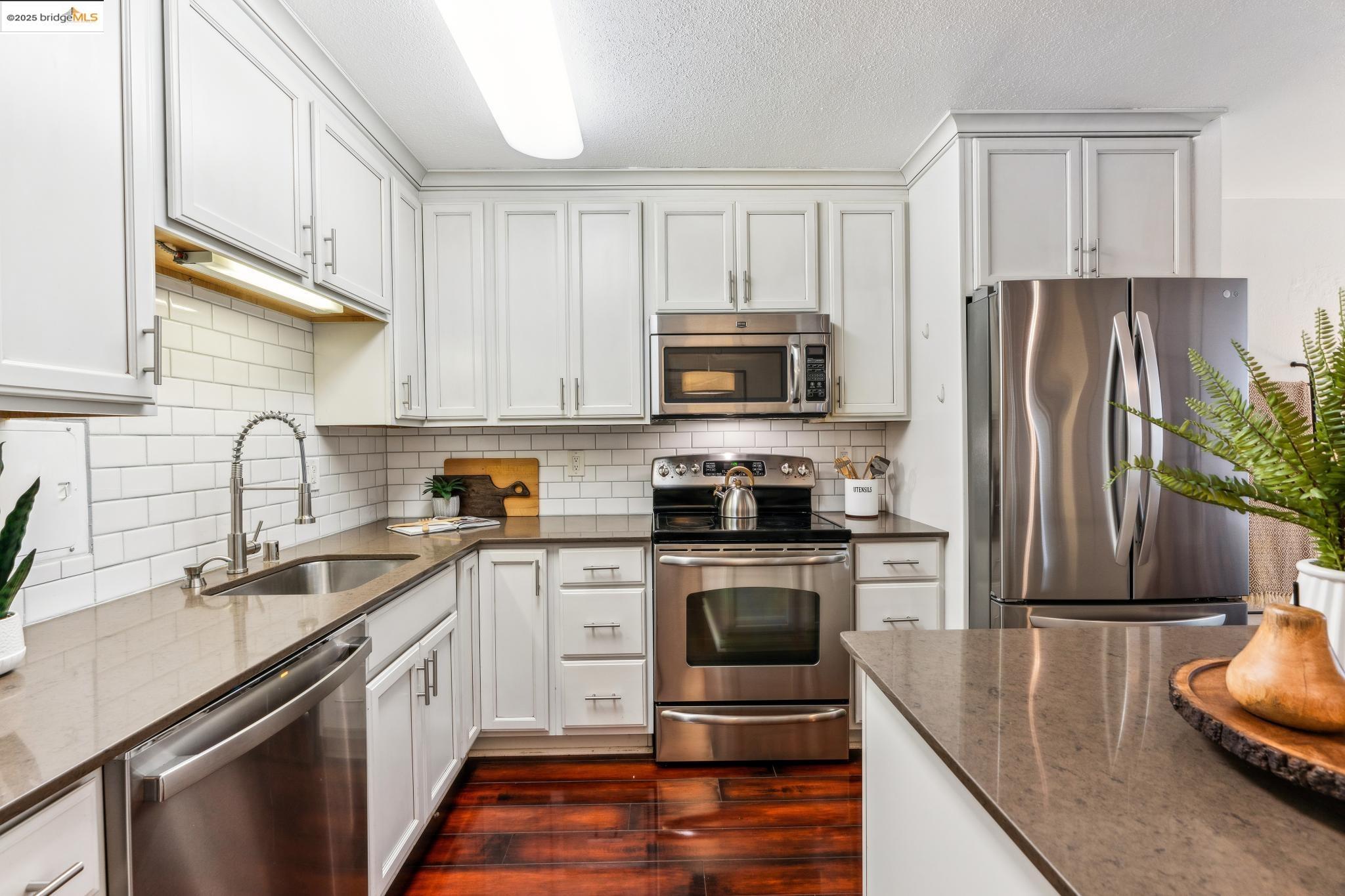 555 Pierce St # 336