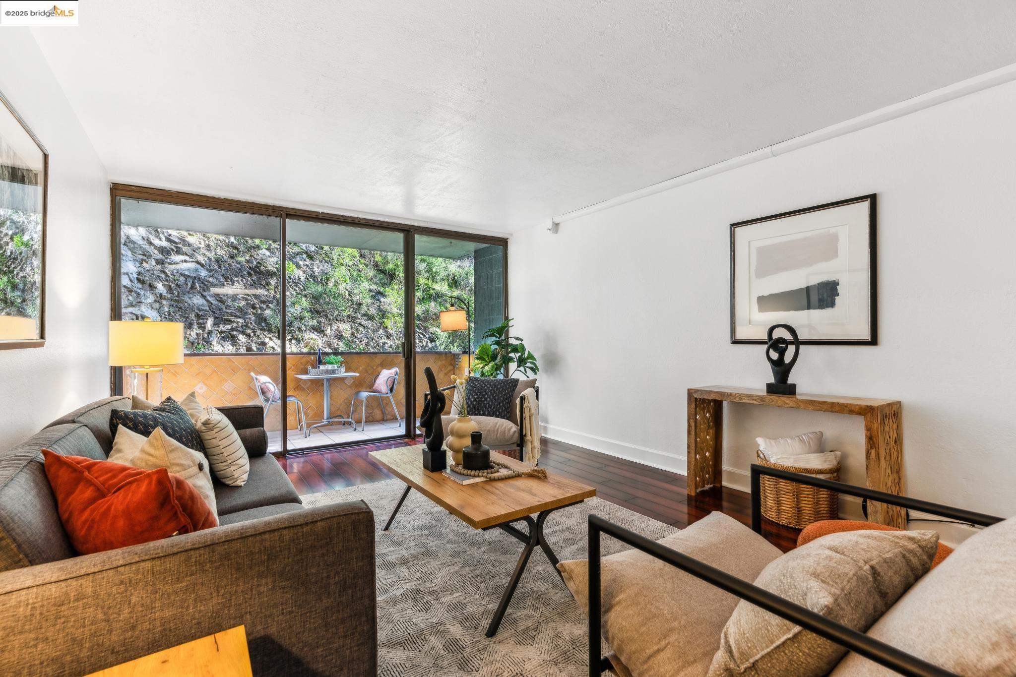 555 Pierce St # 336
