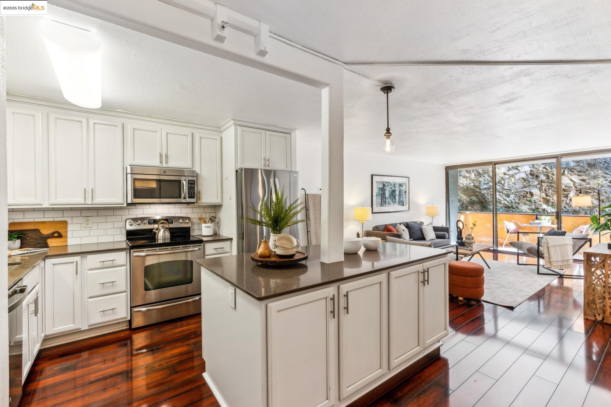 555 Pierce St # 336