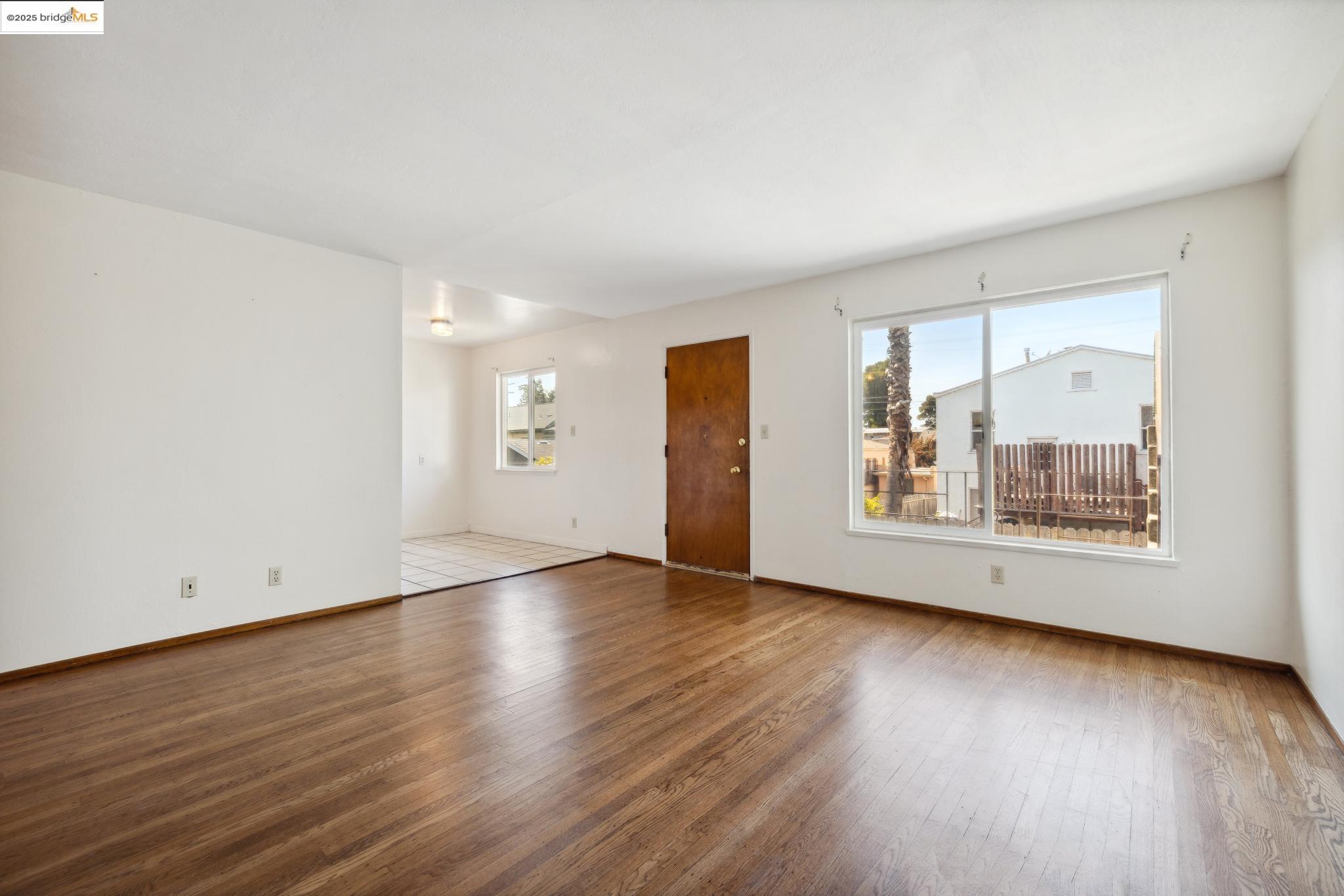 1612 Parker St