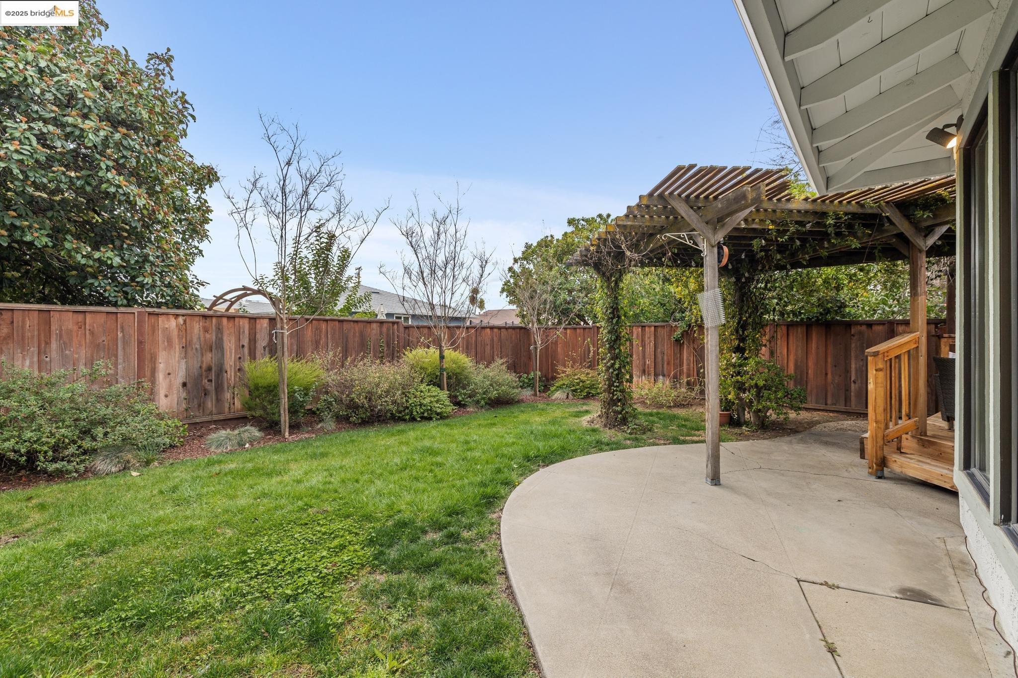 3863 Pestana Way