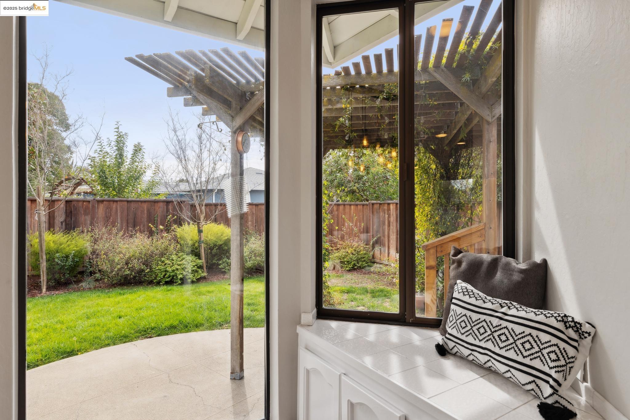 3863 Pestana Way