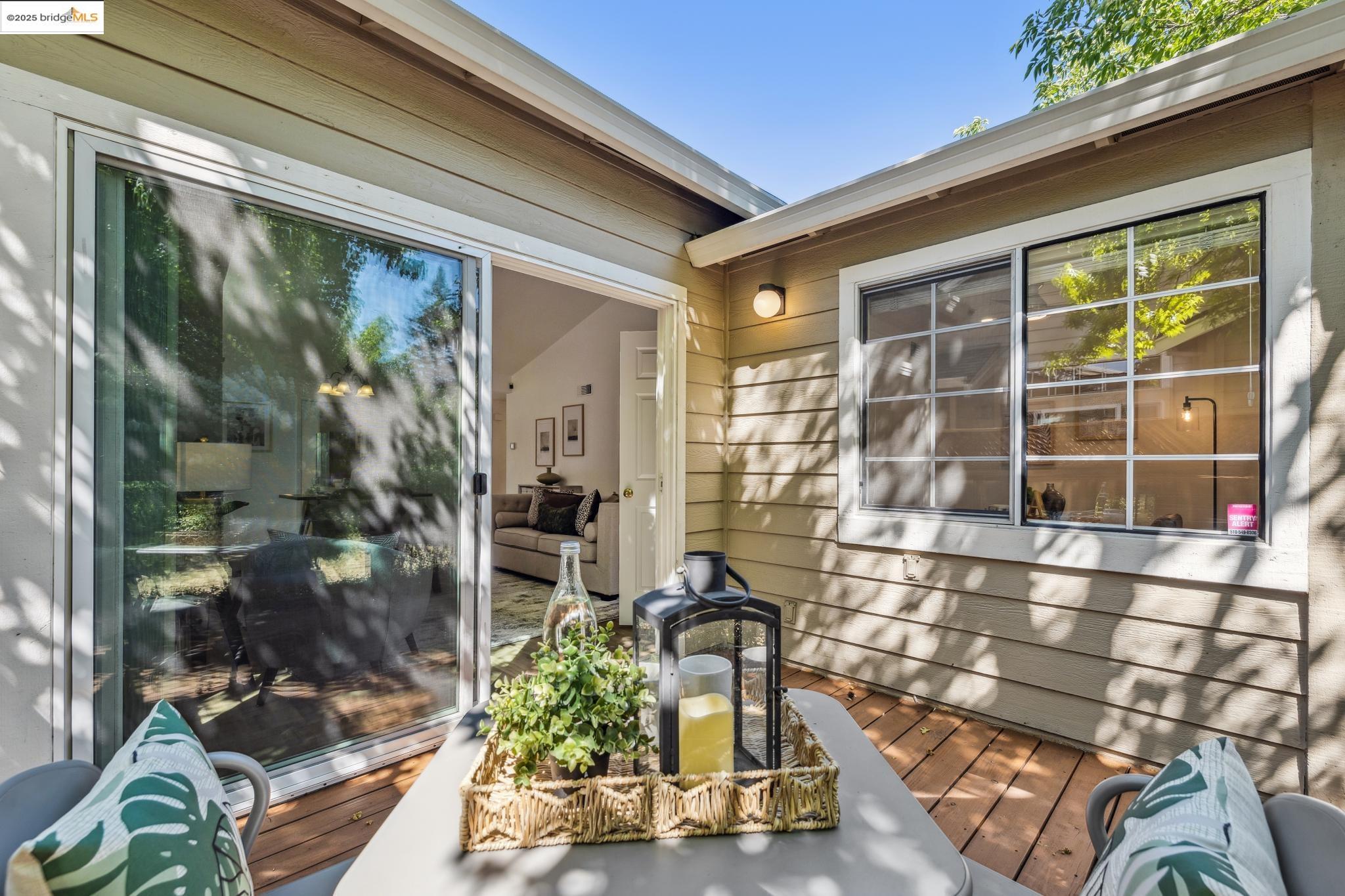313 Meghan Ln