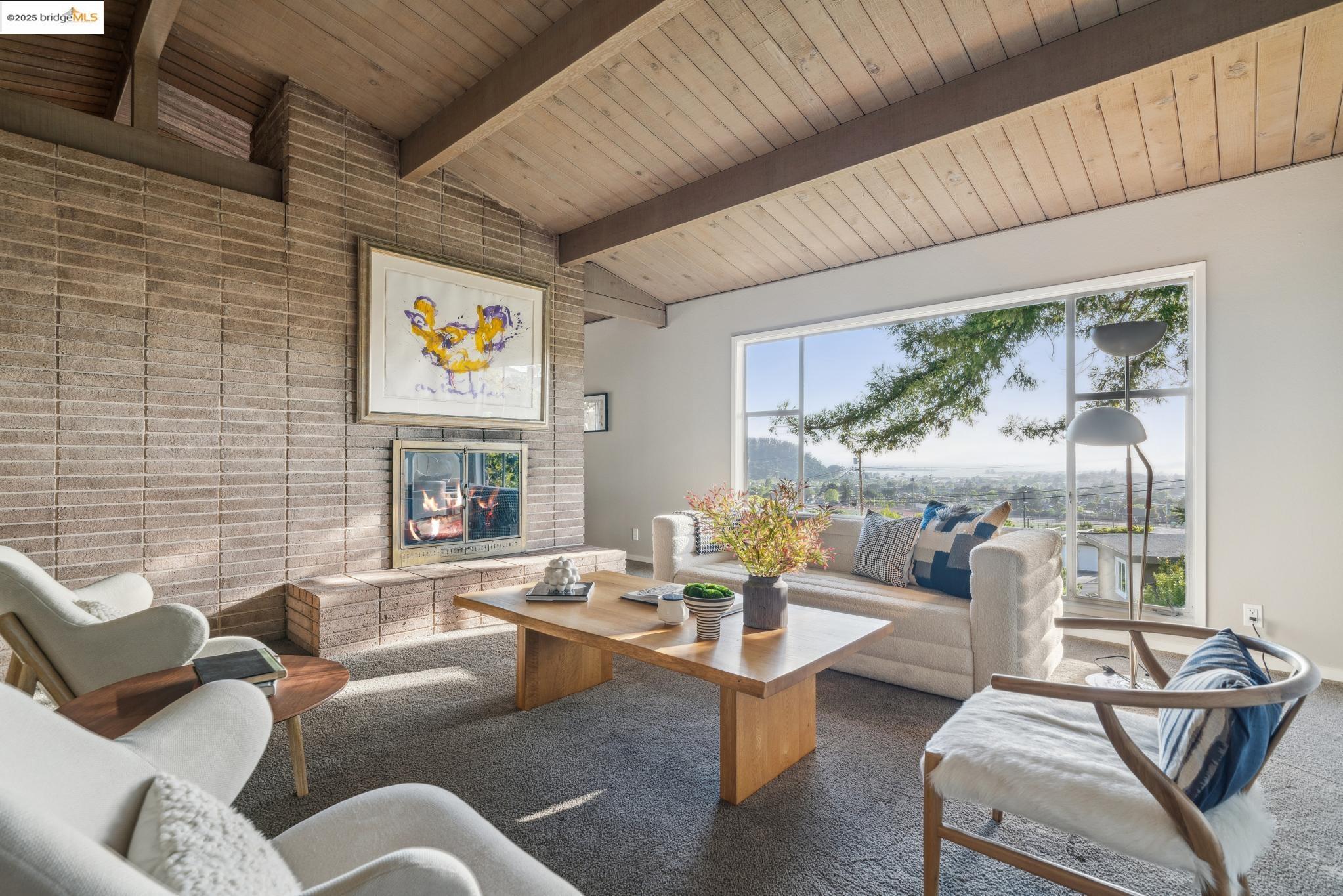 417 Seaview Dr