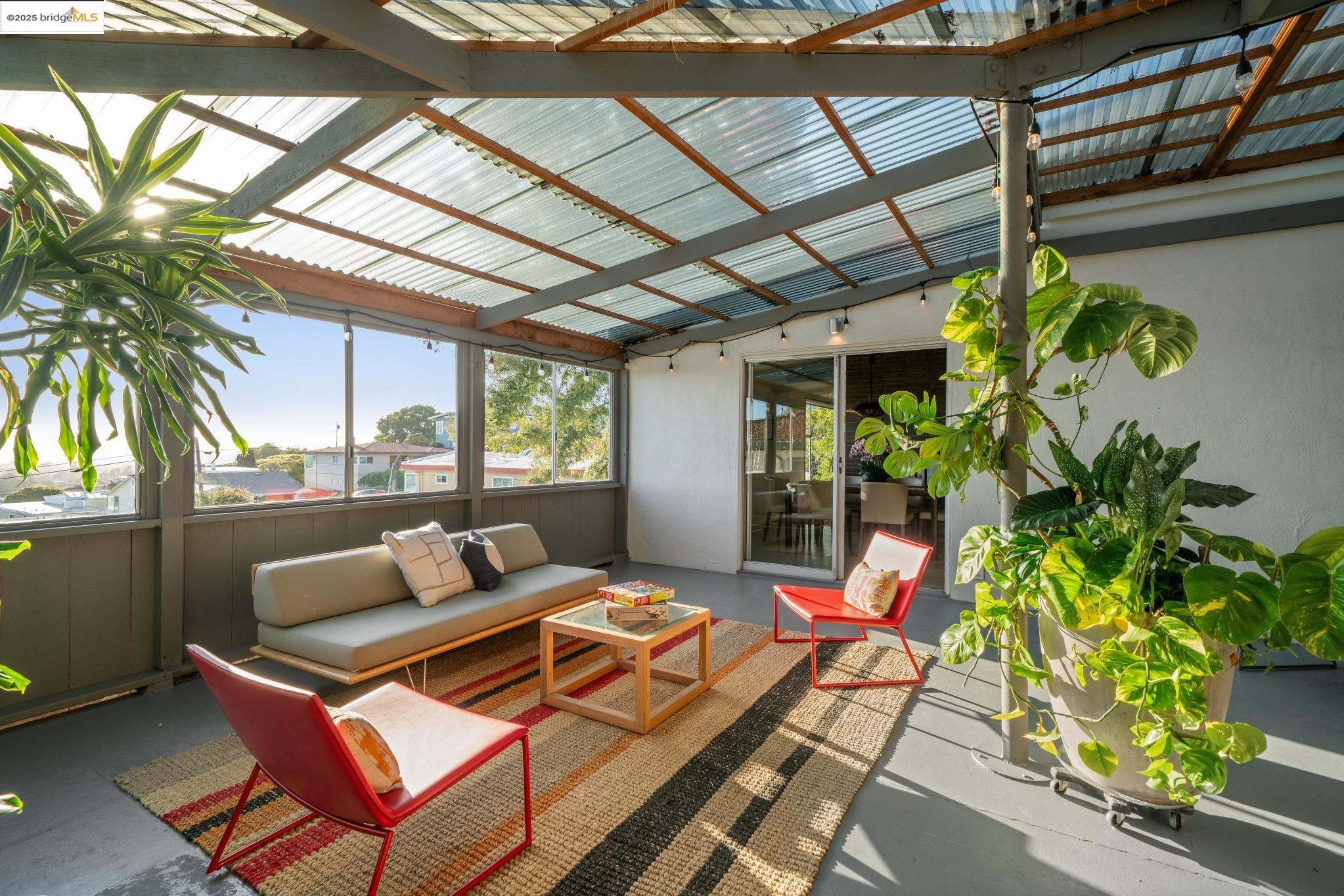417 Seaview Dr