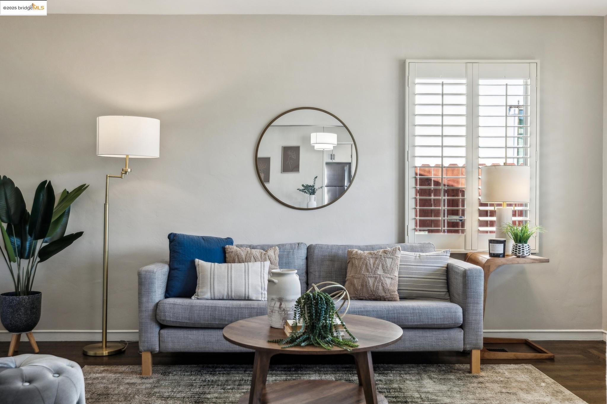 3439 Andrade Ave