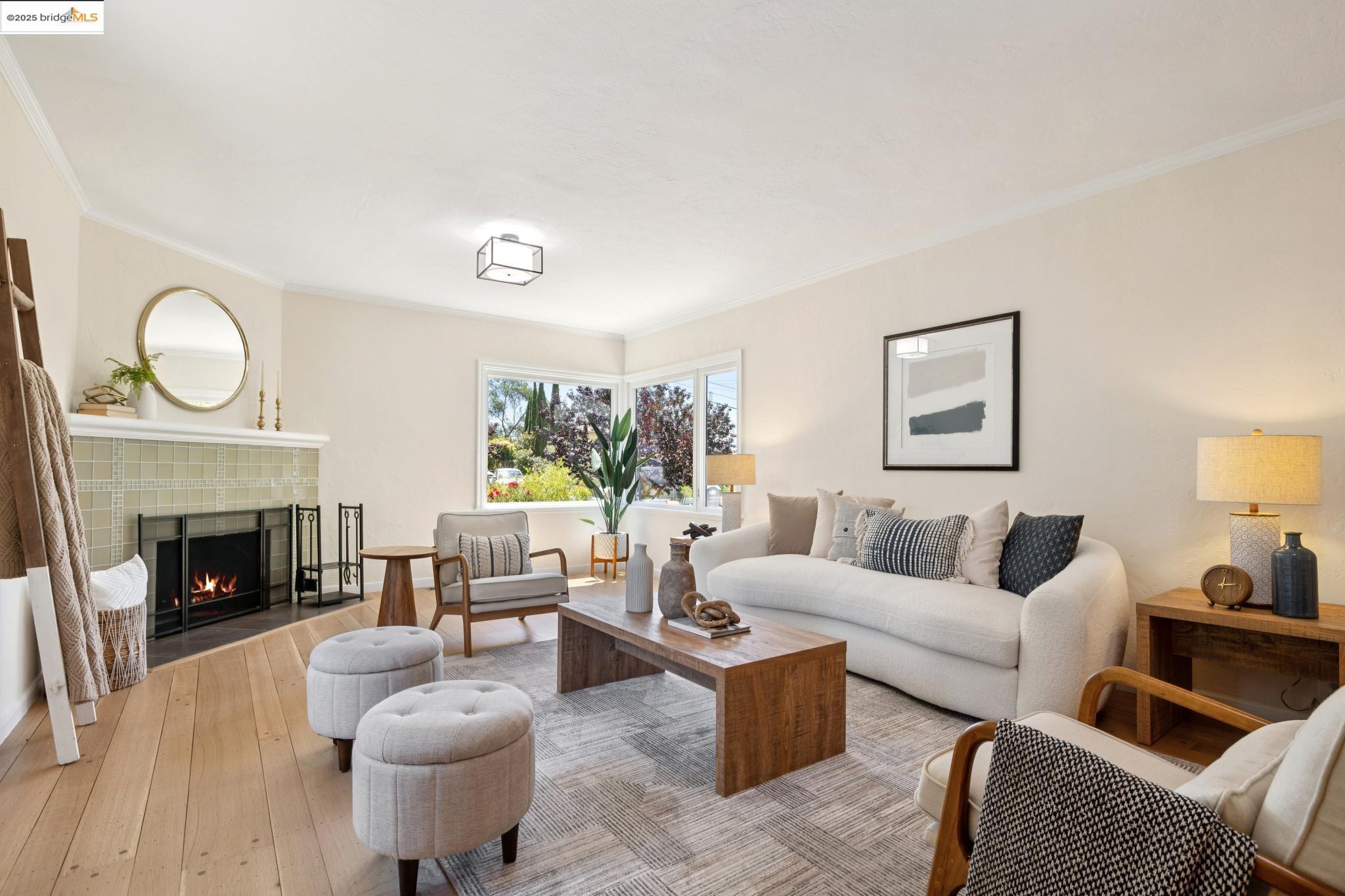 4209 Wilshire Blvd