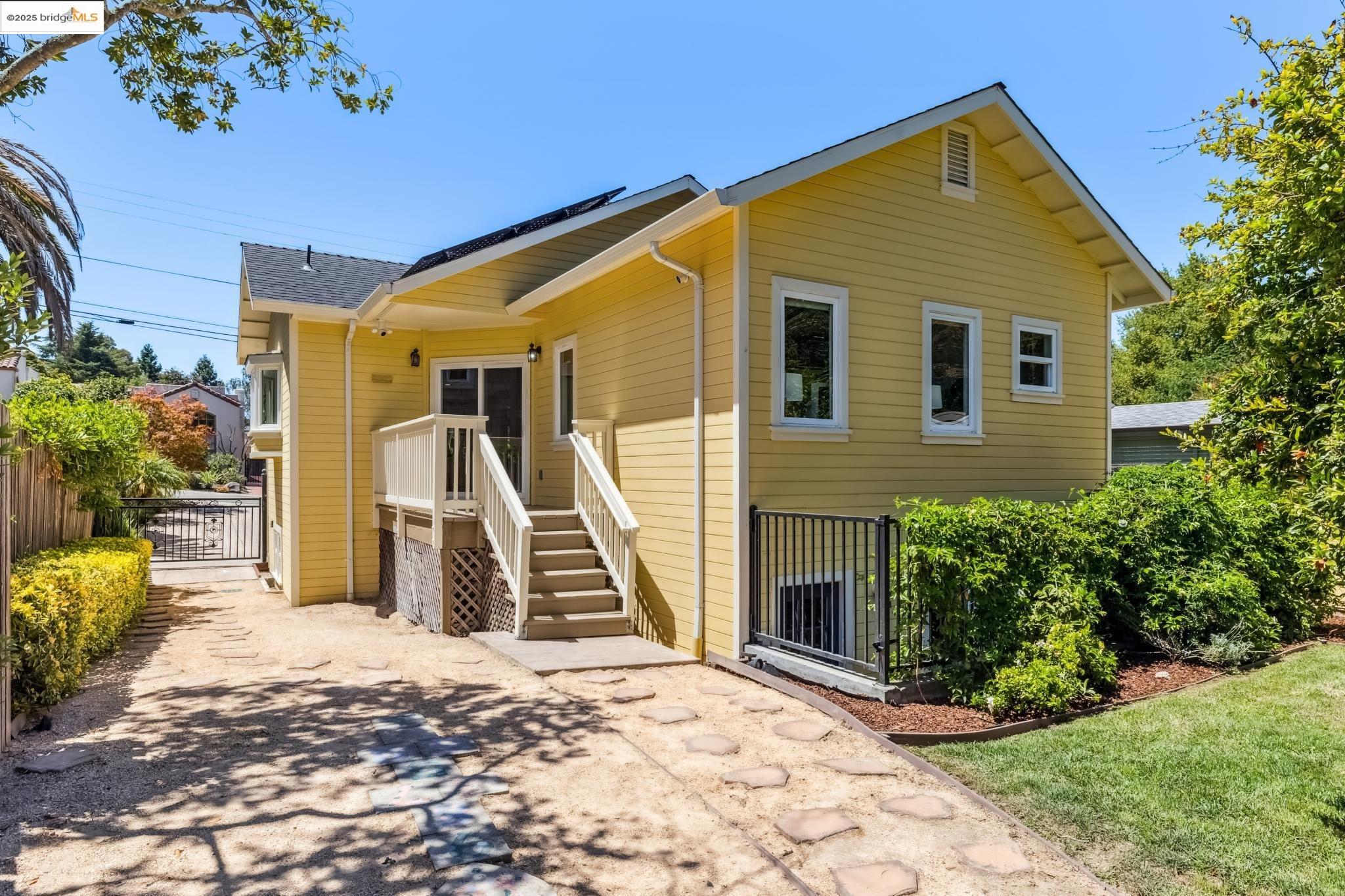 3328 Kansas St