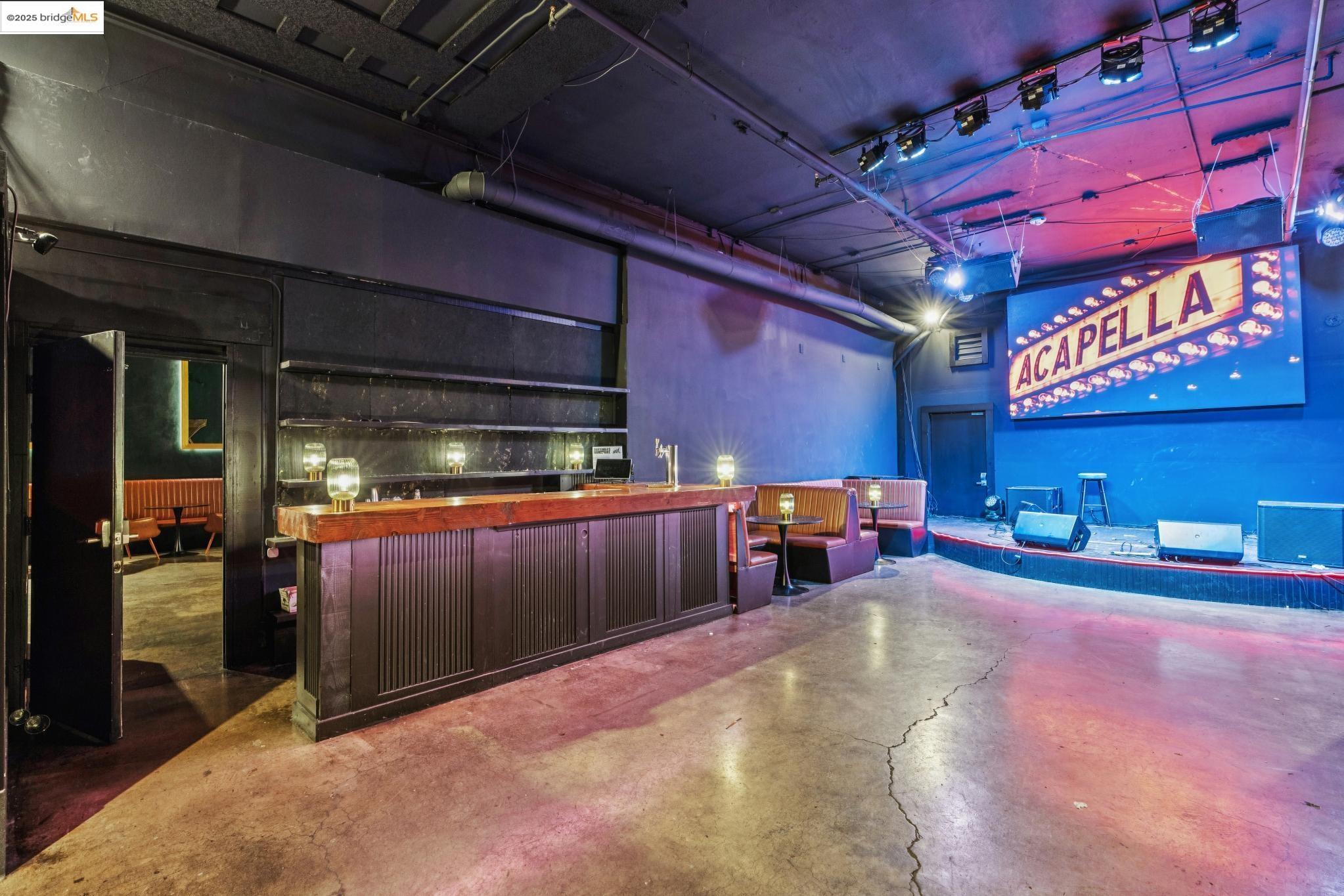645 W Grand Ave