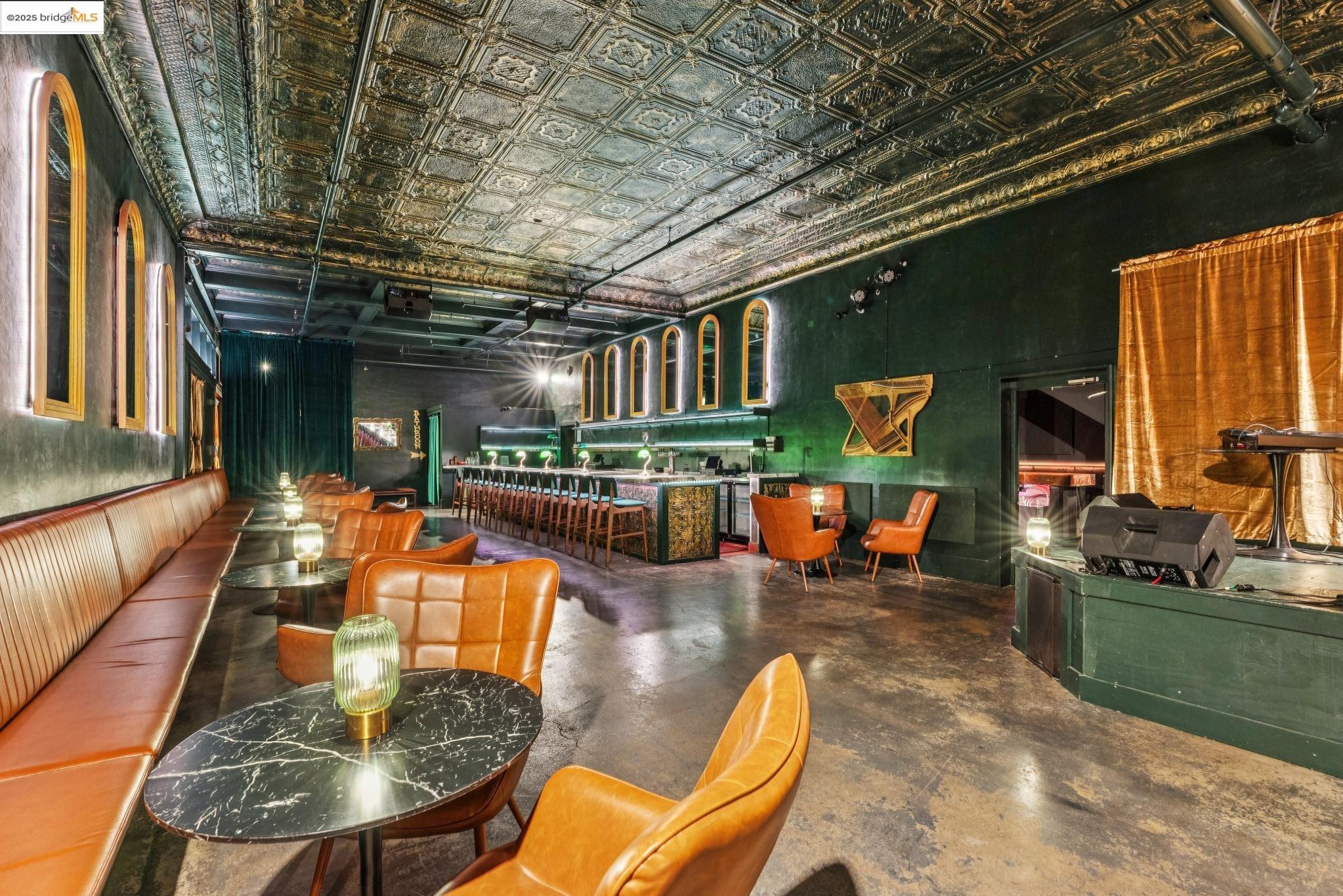 645 W Grand Ave