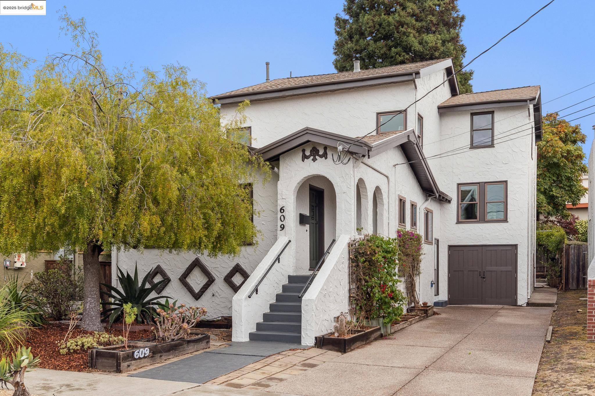 609 San Carlos Ave