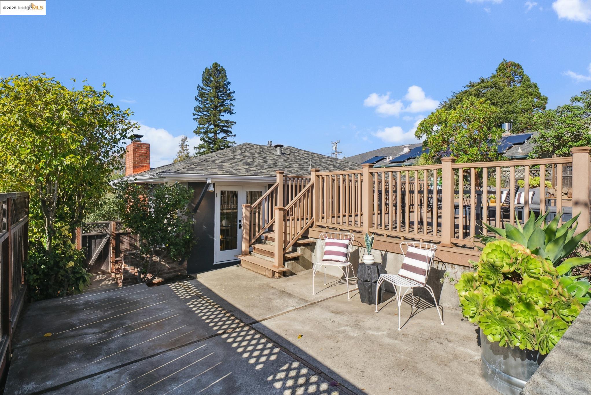 1842 Brentwood