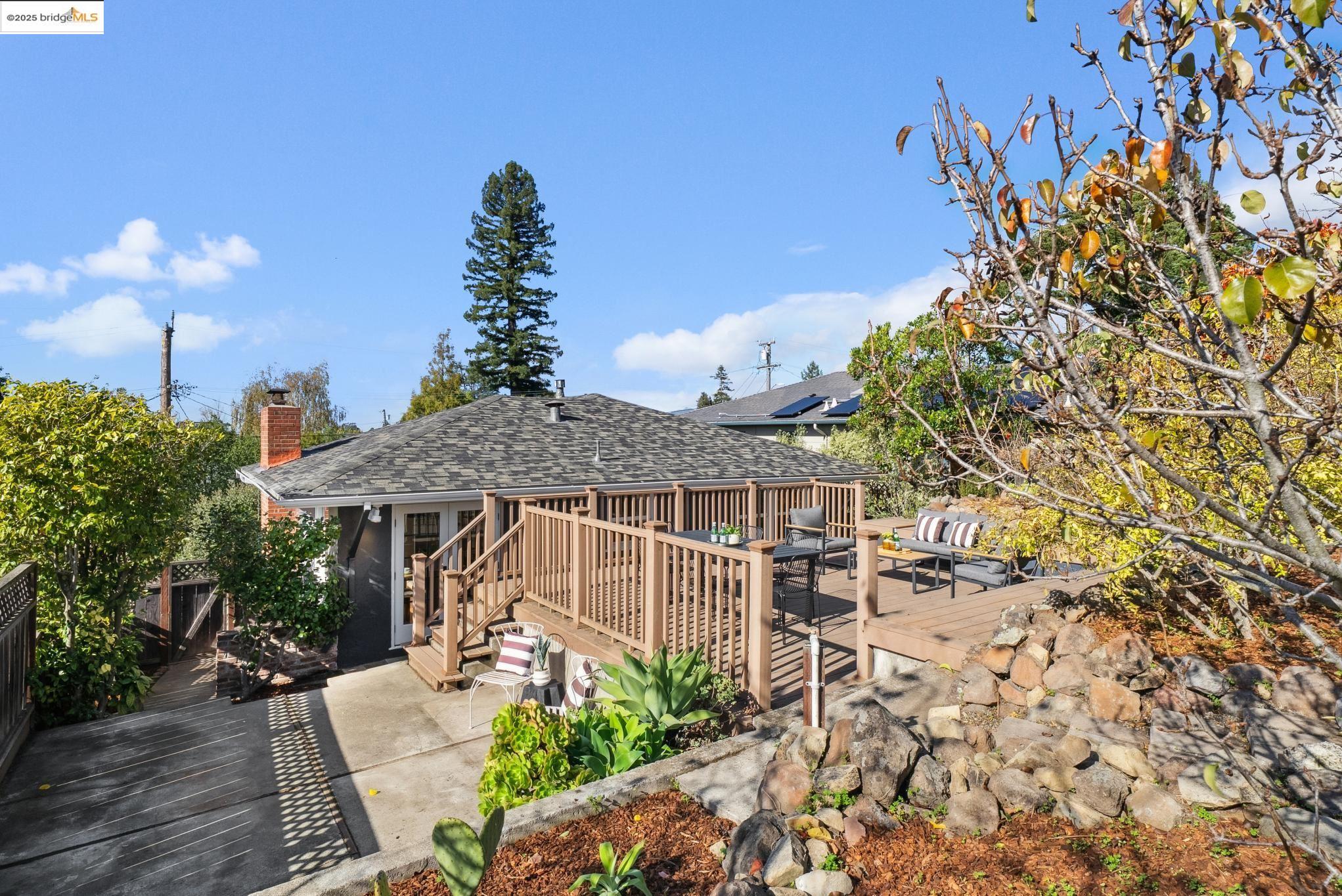 1842 Brentwood
