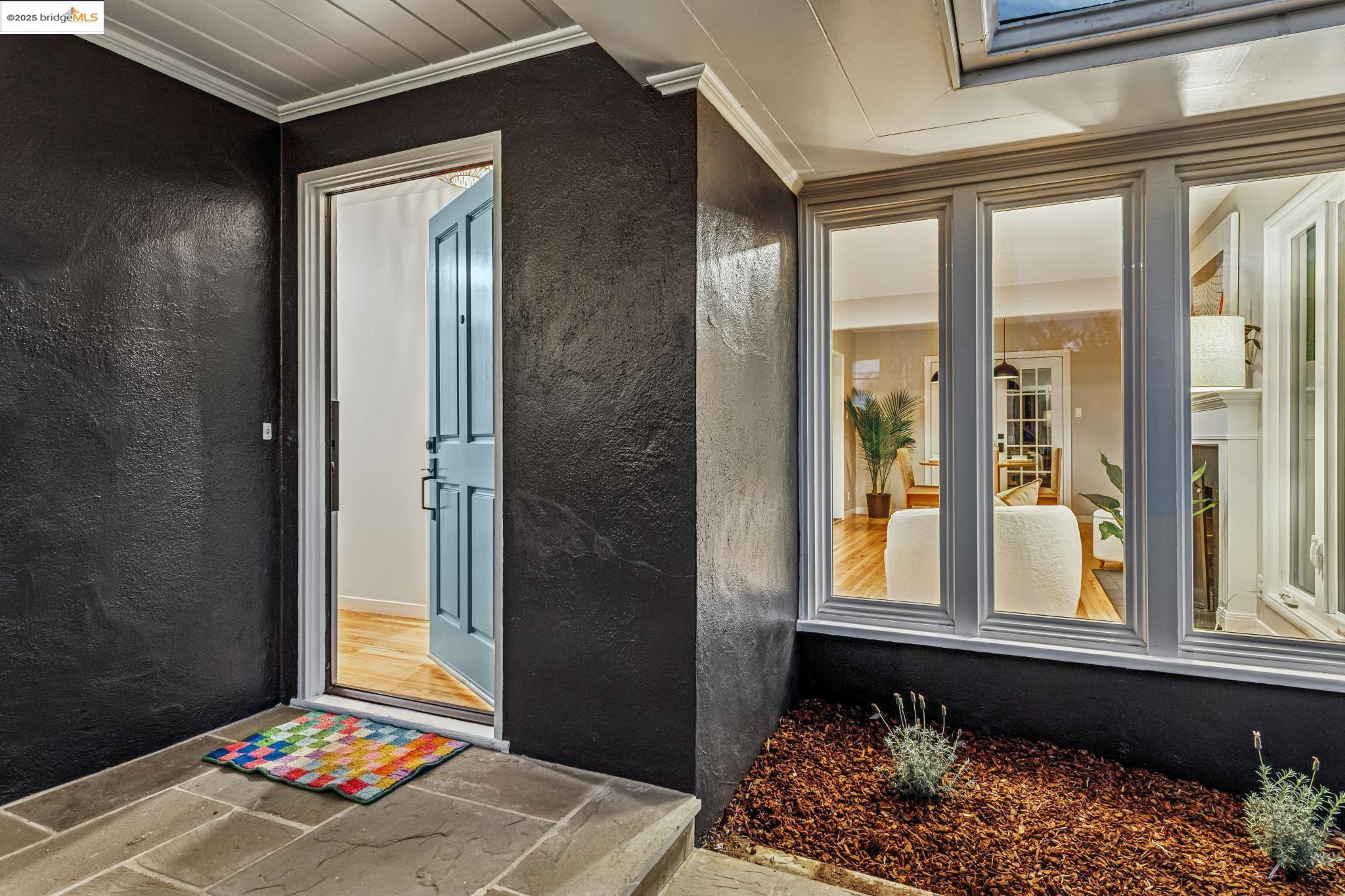 1842 Brentwood