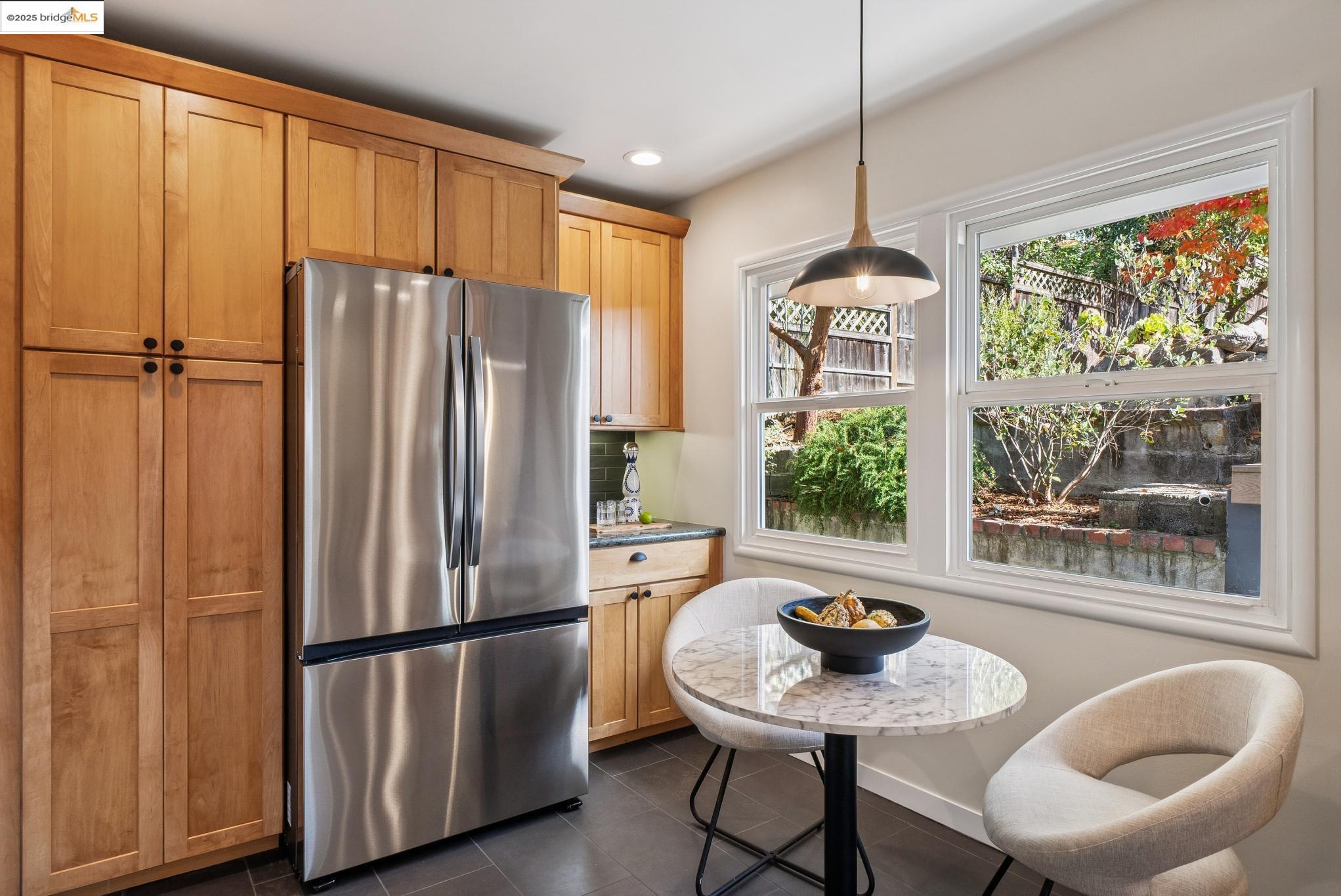1842 Brentwood