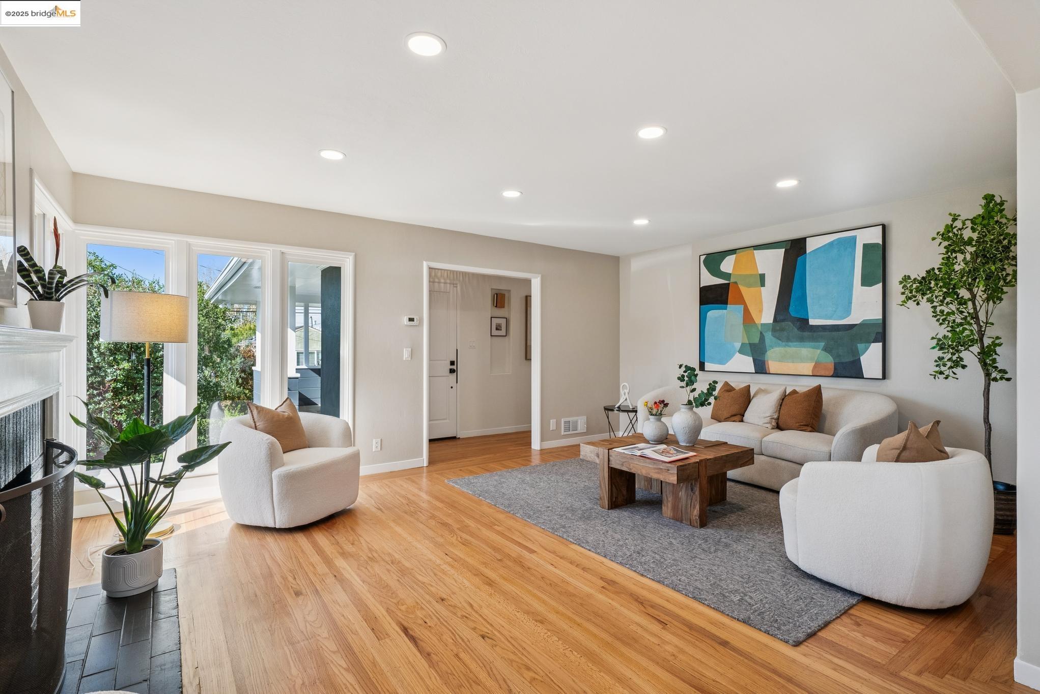 1842 Brentwood