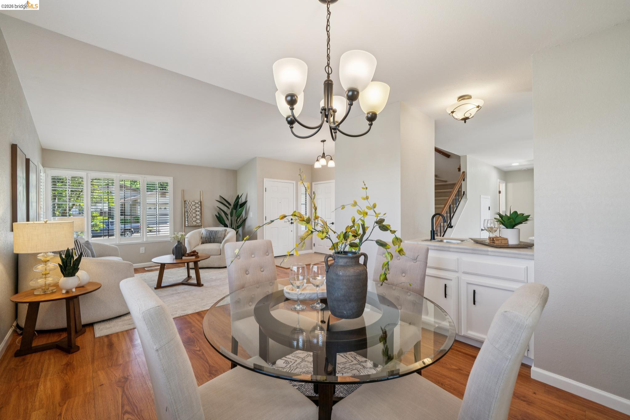 211 Meadowlark Way