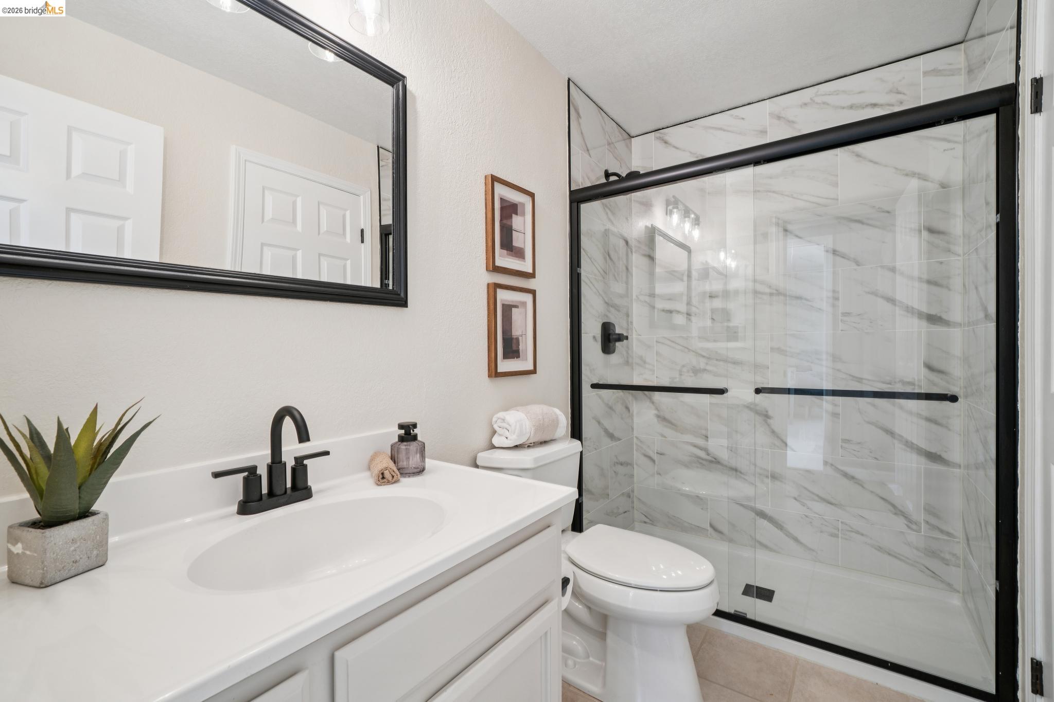 211 Meadowlark Way