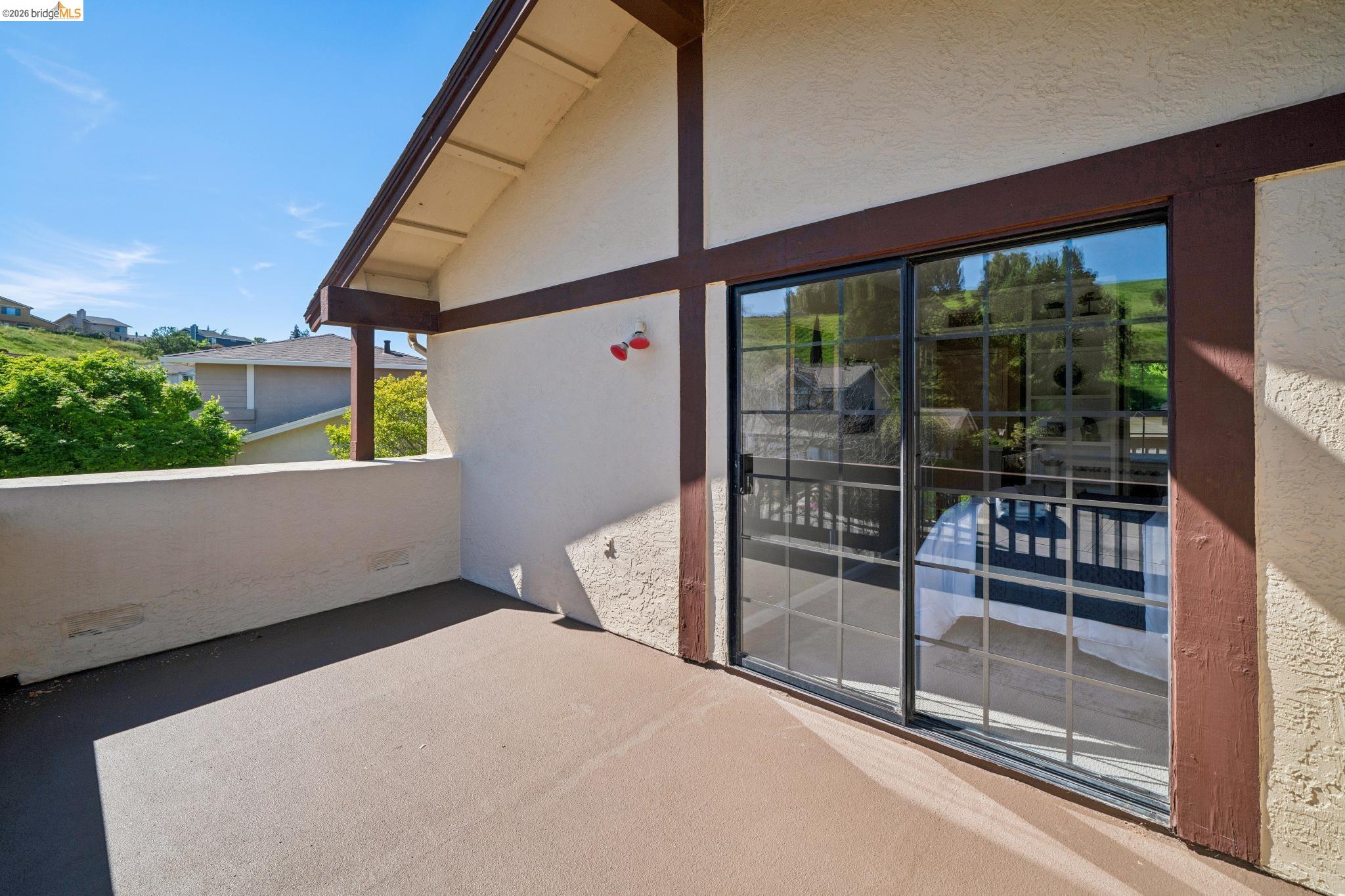 211 Meadowlark Way