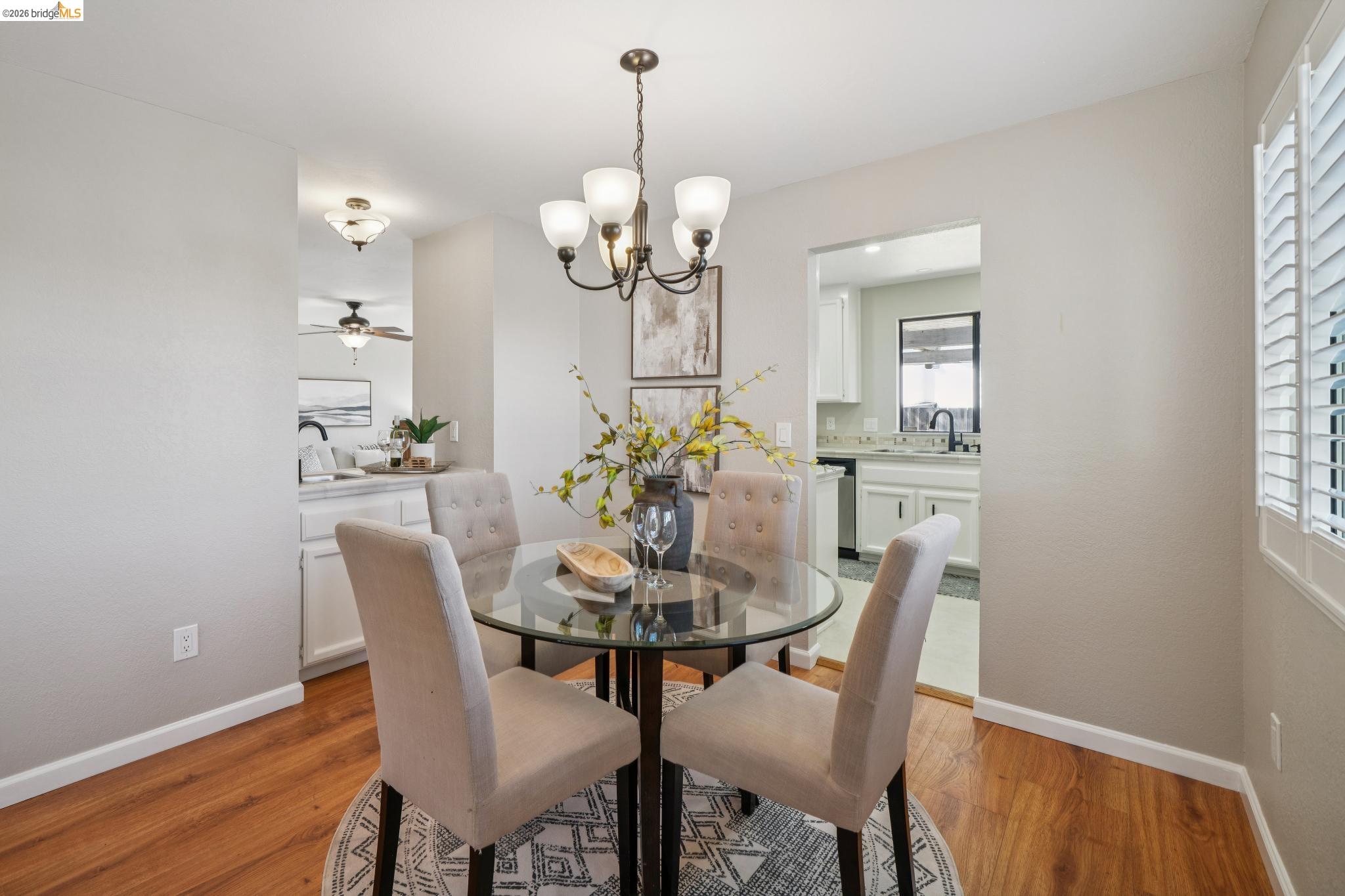 211 Meadowlark Way