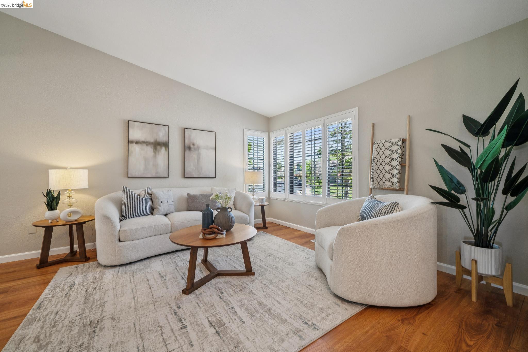 211 Meadowlark Way